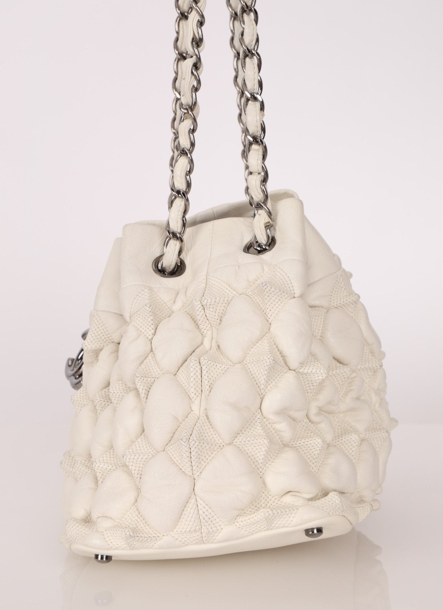 Chanel 2008 Glazed Lambskin Stravinsky Drawstring Bag - FashioNica