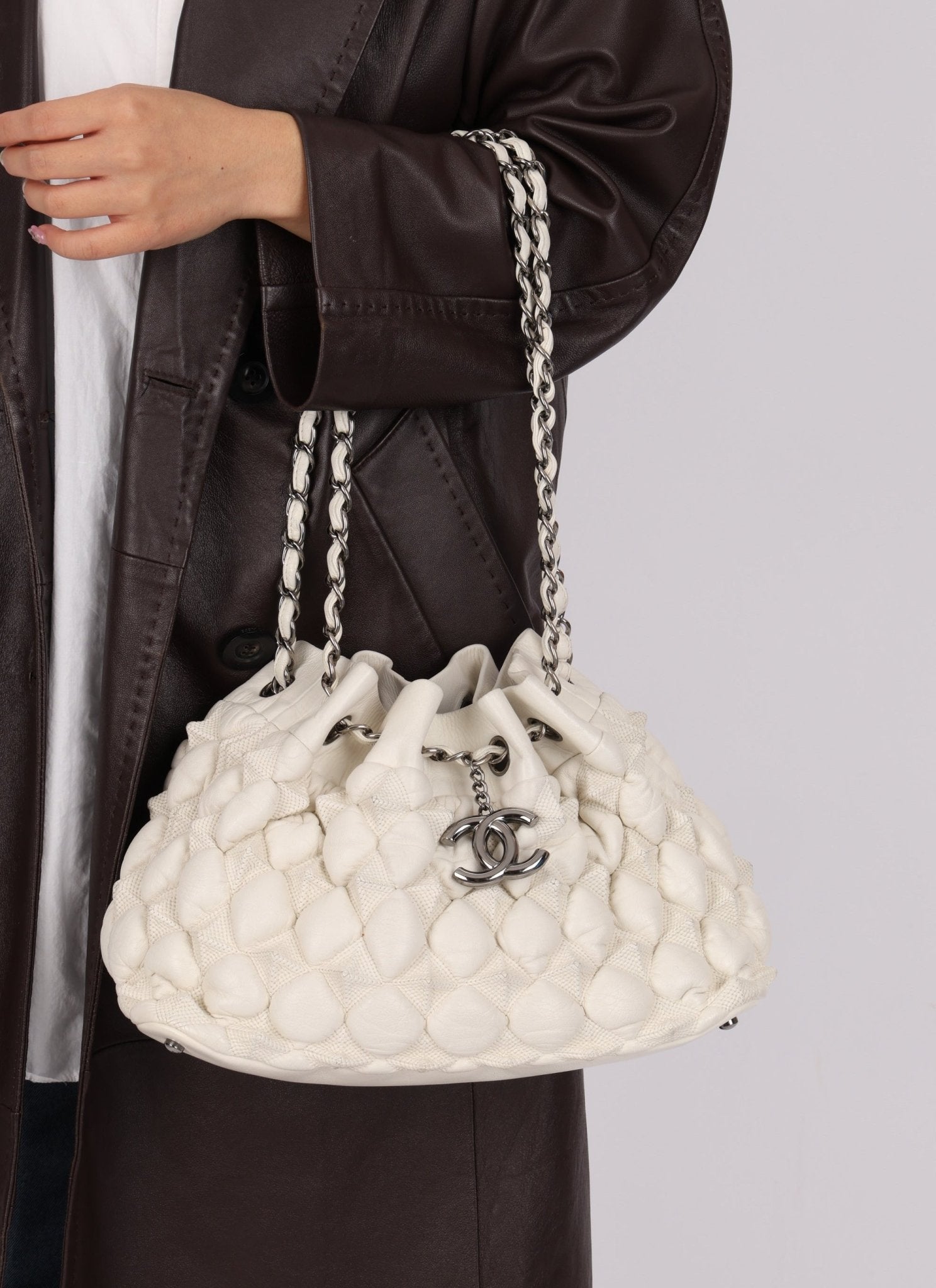 Chanel 2008 Glazed Lambskin Stravinsky Drawstring Bag - FashioNica