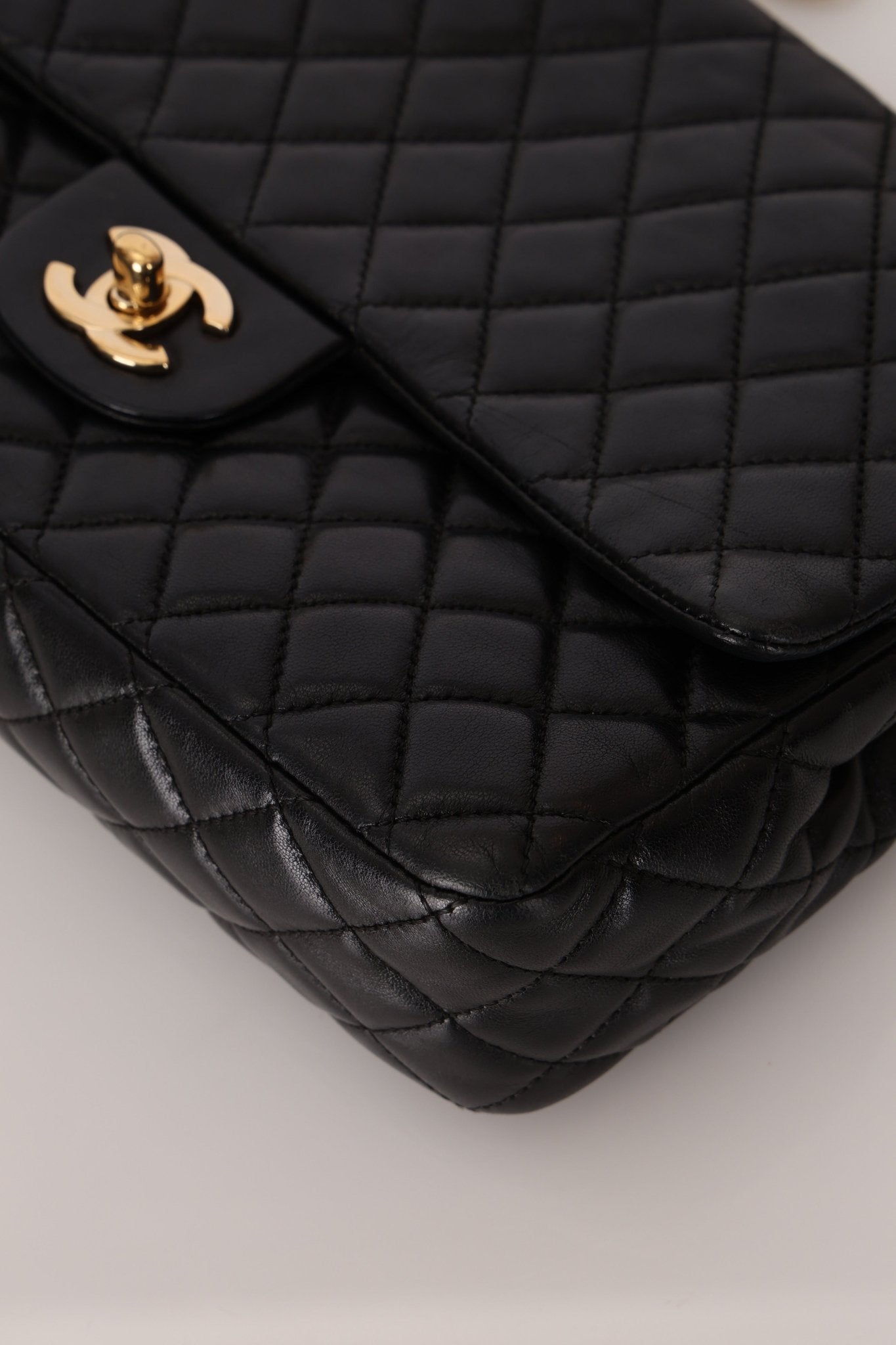 Chanel 2009 Black Lambskin Valentine Medium Chain Flap Bag - FashioNica