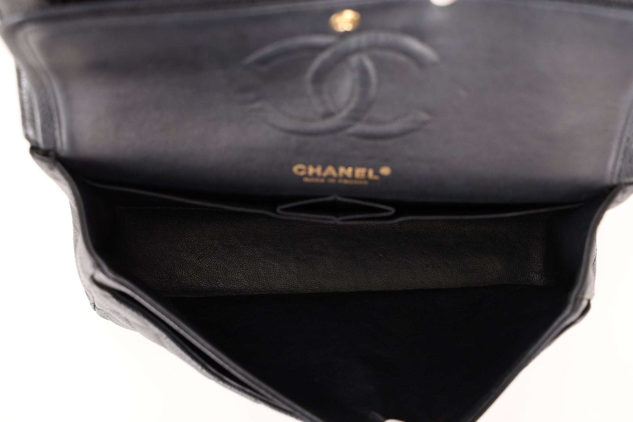 Chanel 2009 Caviar Medium Classic Double Flap - FashioNica