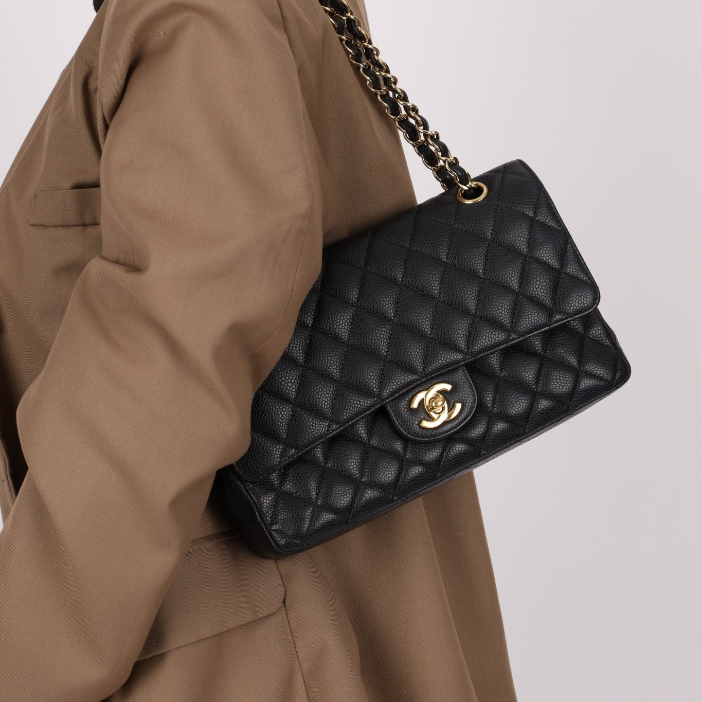Chanel 2009 Caviar Medium Classic Double Flap - FashioNica