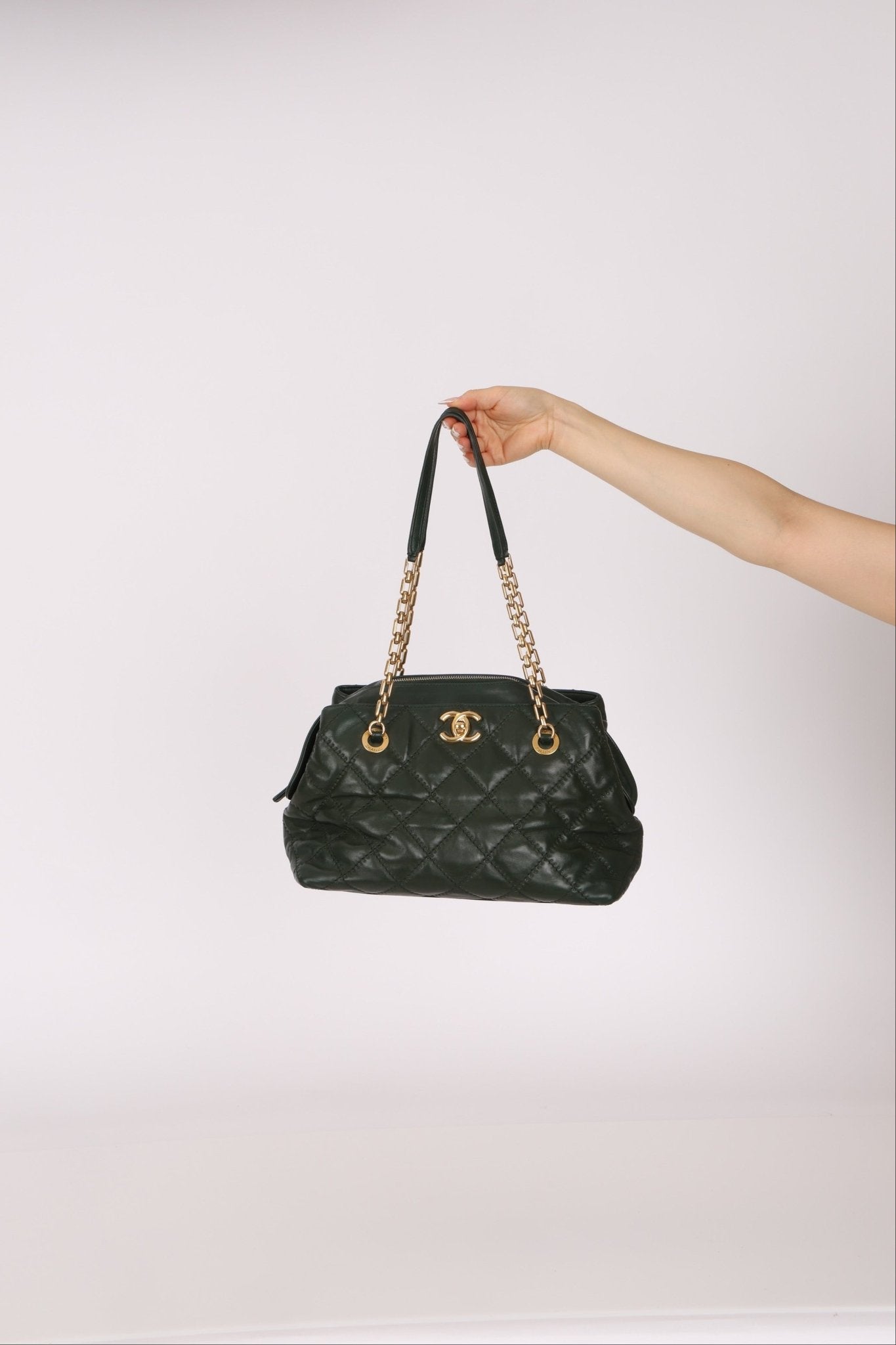 Chanel 2011 Retro Chain Tote - FashioNica