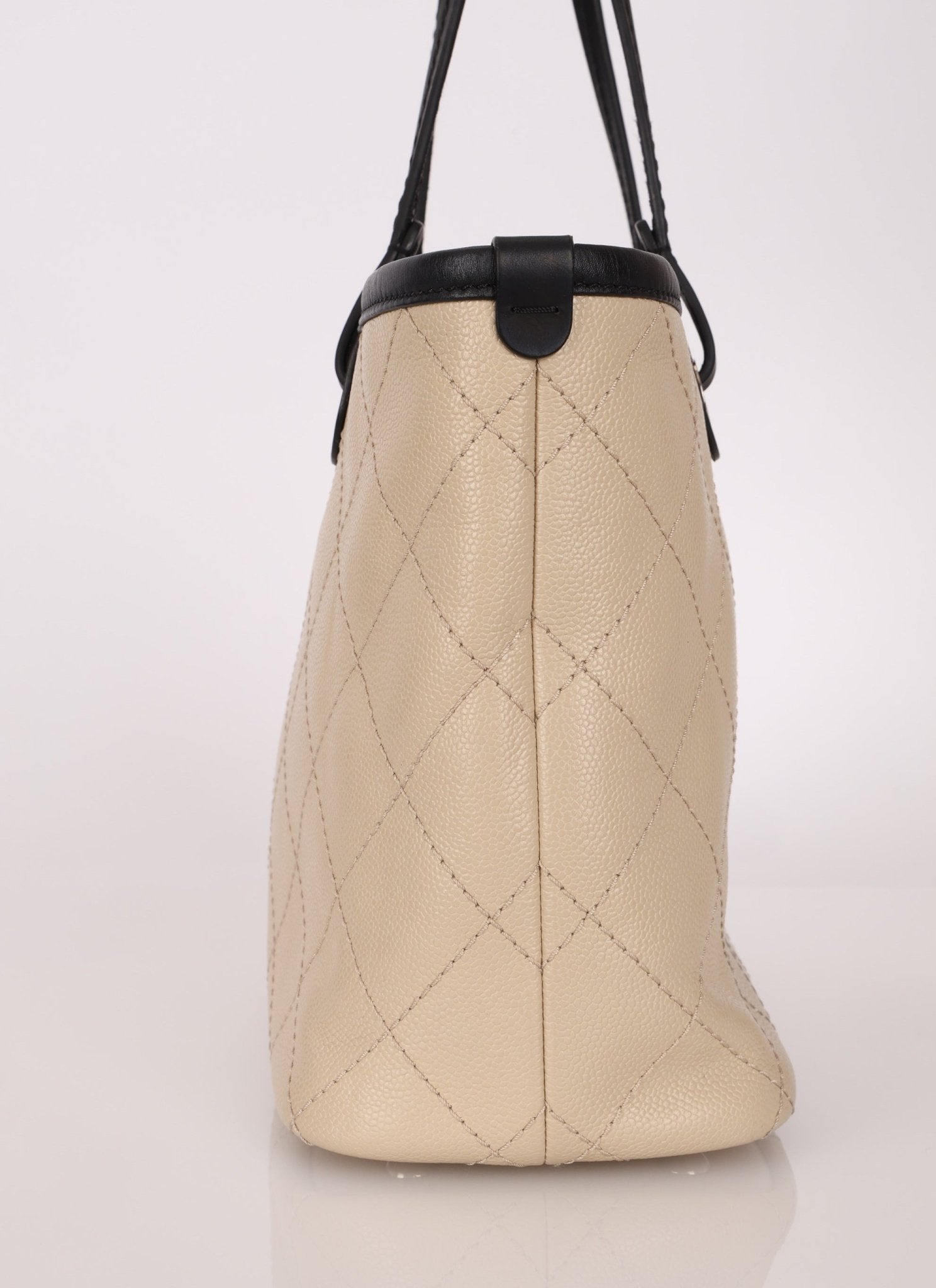 Chanel 2014 Caviar Bi - color Tote with Pouch - FashioNica