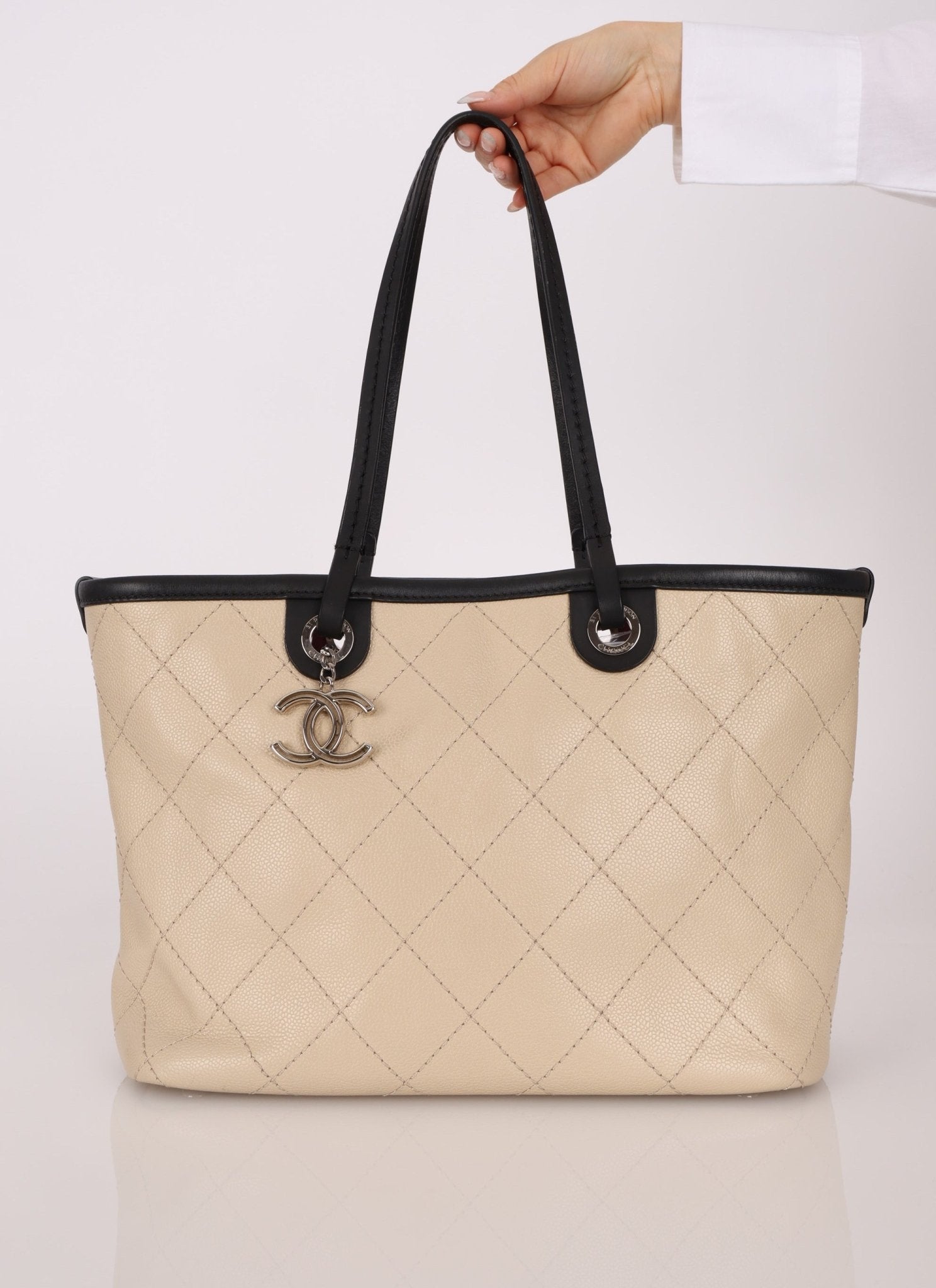 Chanel 2014 Caviar Bi - color Tote with Pouch - FashioNica