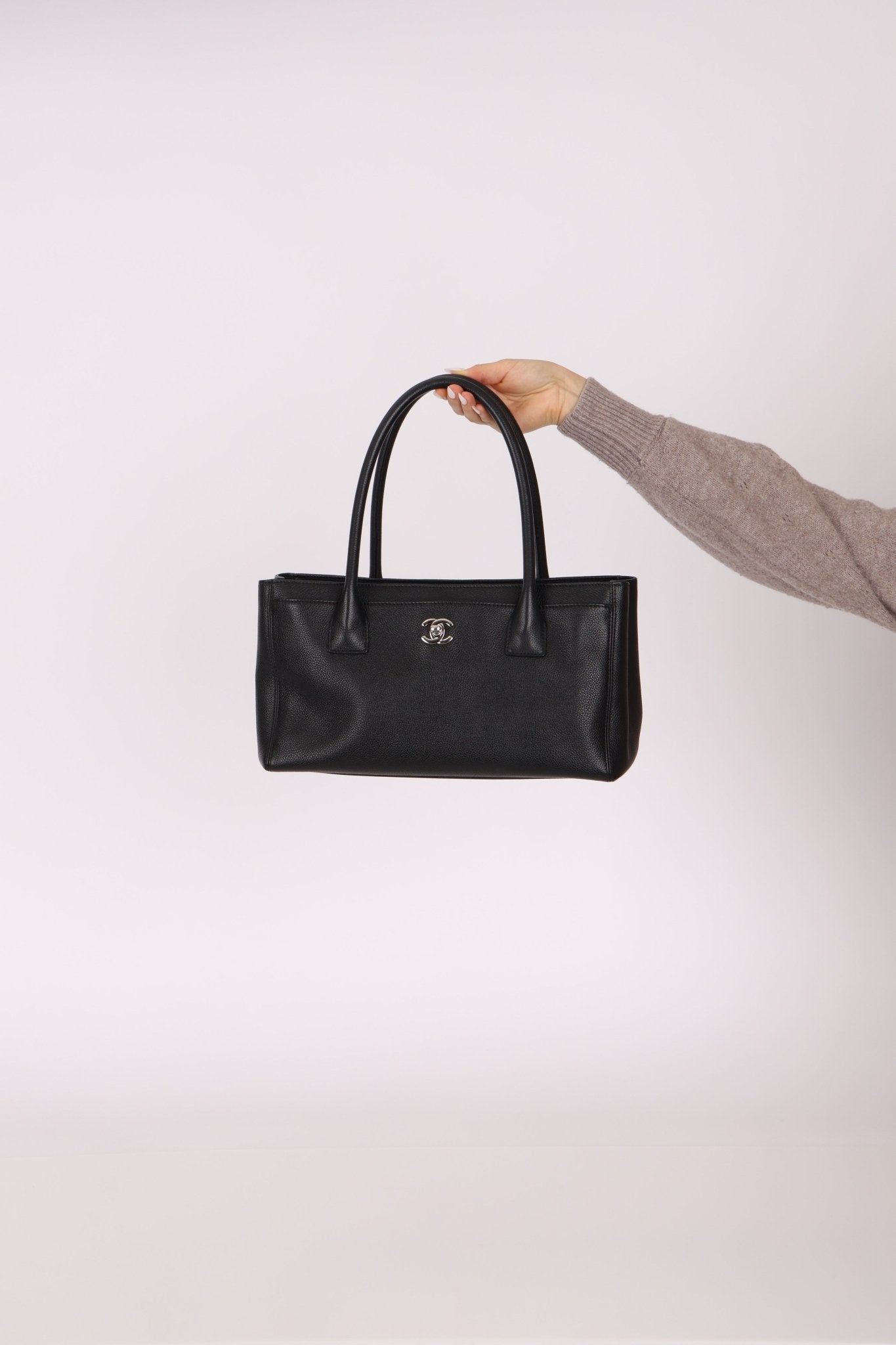Chanel 2014 Caviar Black Cerf Executive East West Small Tote - FashioNica
