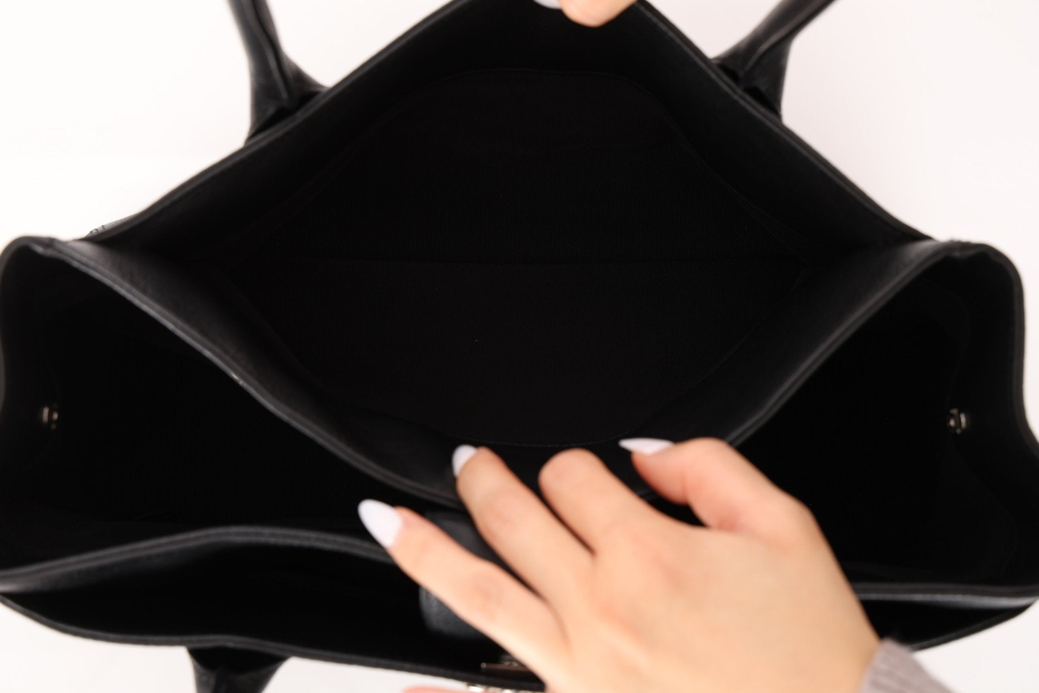 Chanel 2014 Caviar Black Cerf Executive East West Small Tote - FashioNica