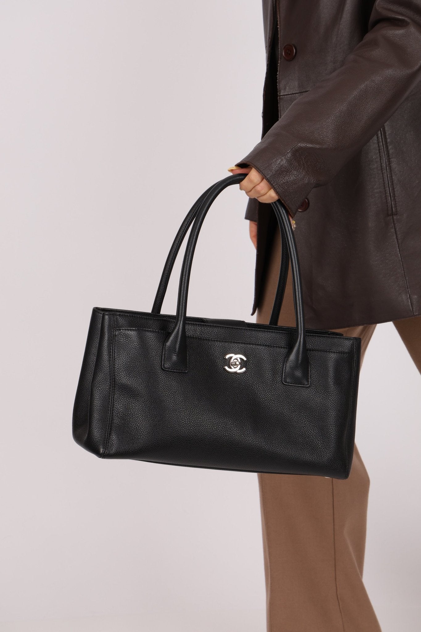 Chanel 2014 Caviar Black Cerf Executive East West Small Tote - FashioNica