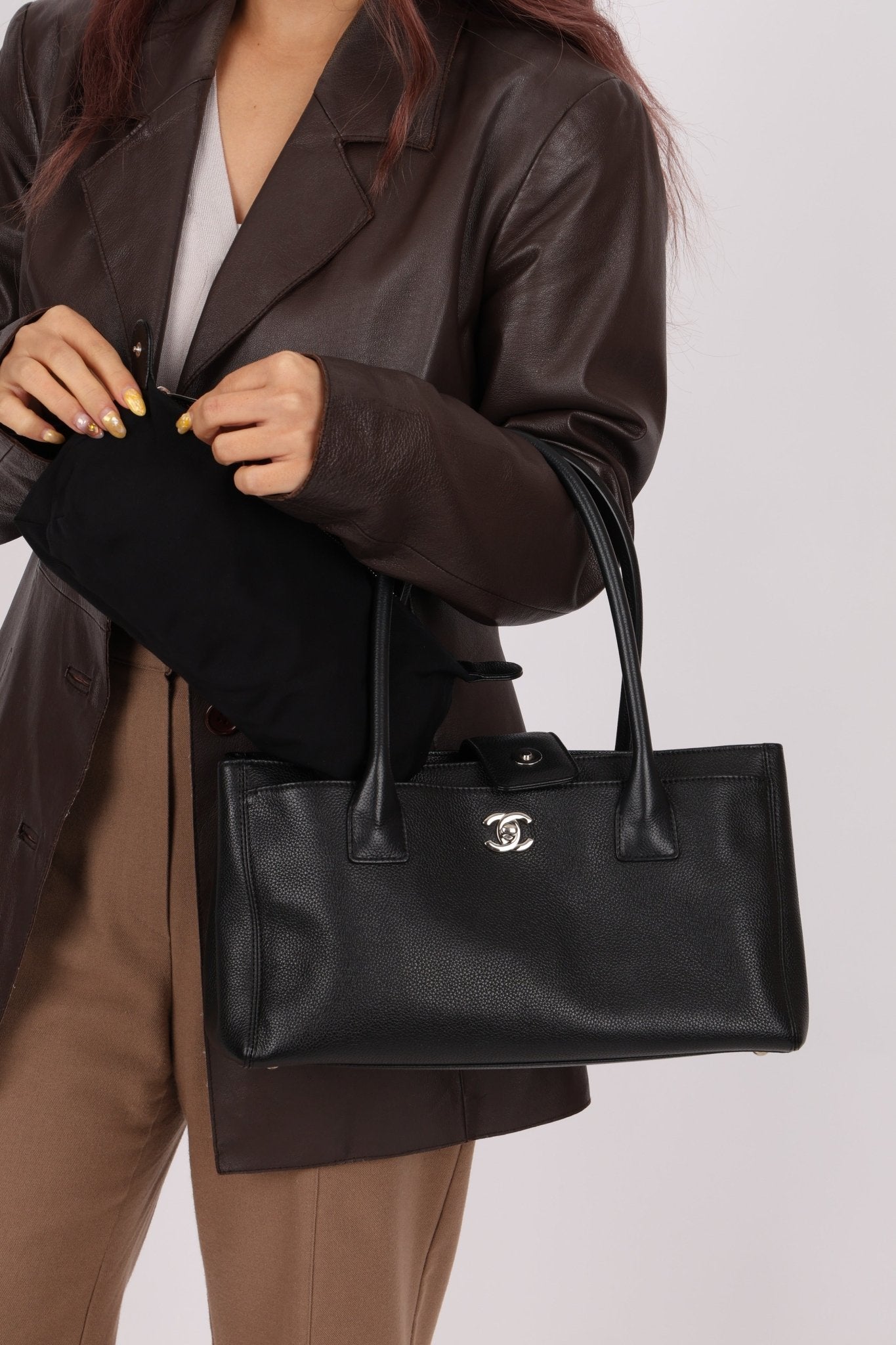 Chanel 2014 Caviar Black Cerf Executive East West Small Tote - FashioNica