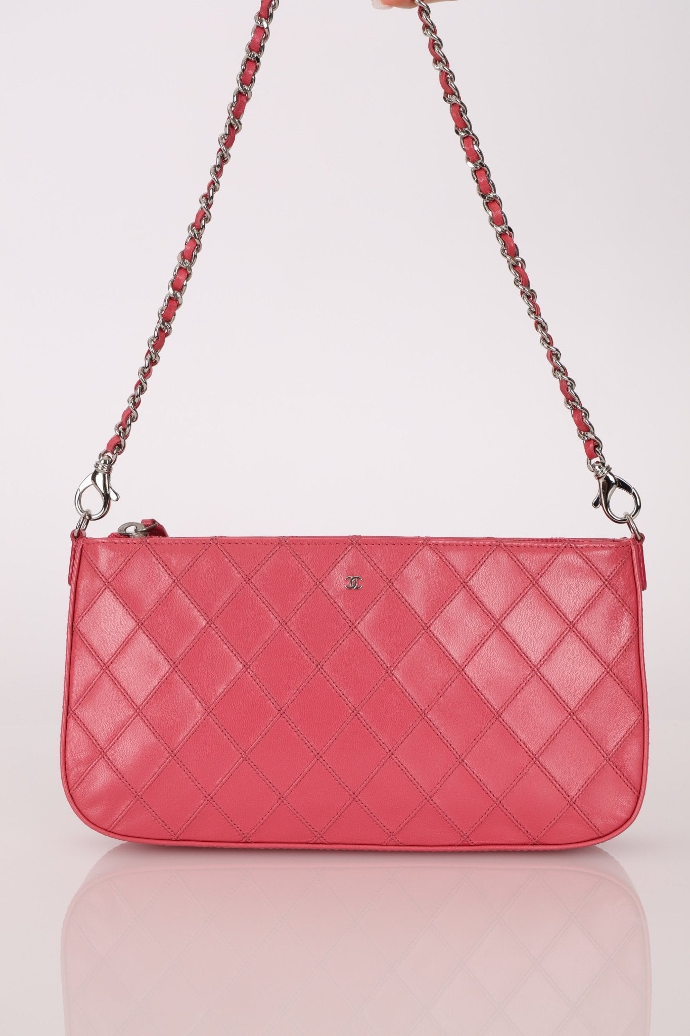 Chanel 2014 Lambskin Thin Stitch Pochette - FashioNica