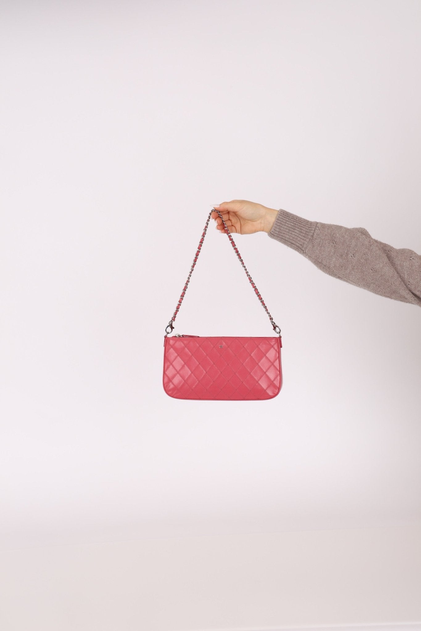 Chanel 2014 Lambskin Thin Stitch Pochette - FashioNica