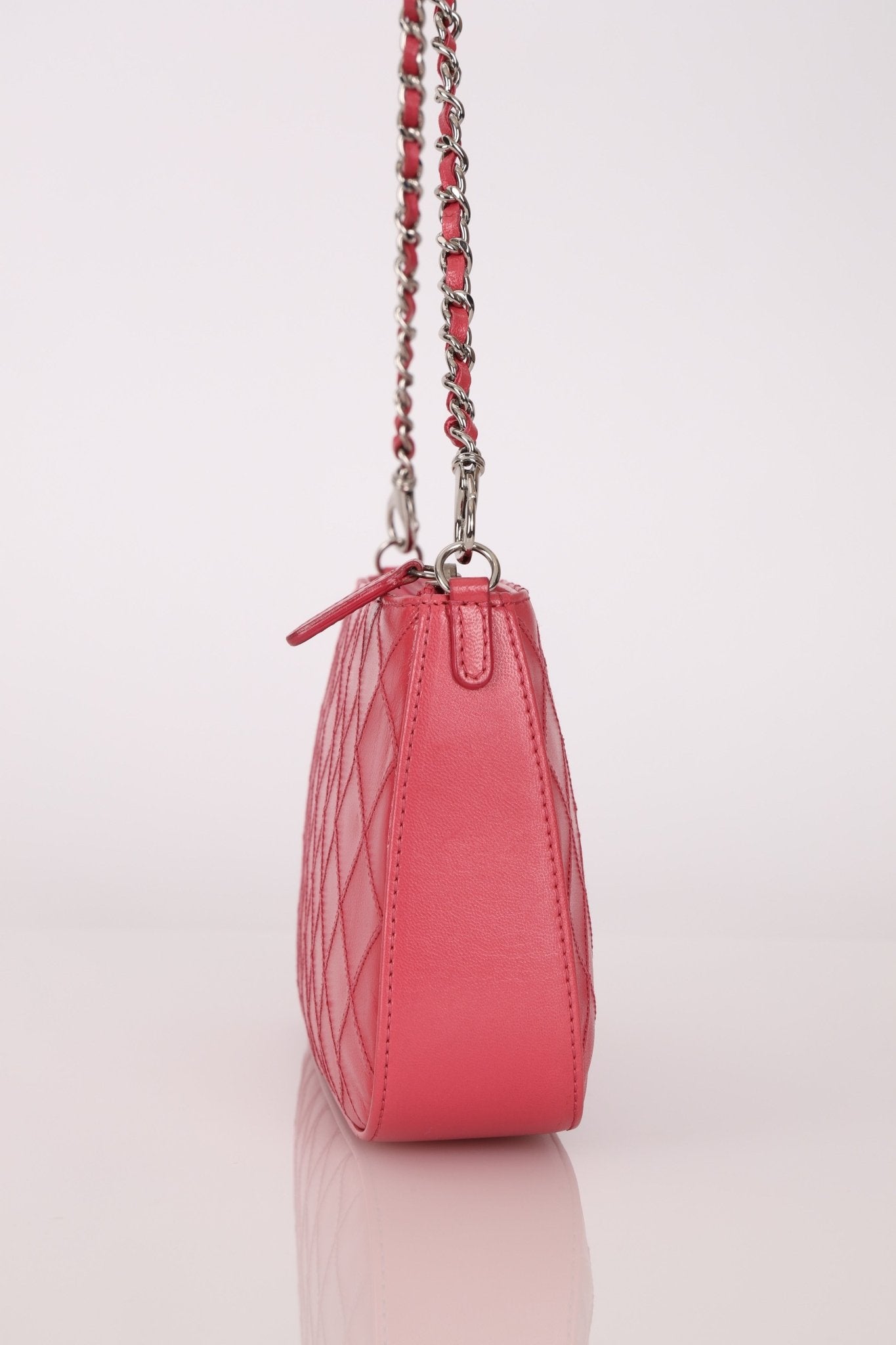 Chanel 2014 Lambskin Thin Stitch Pochette - FashioNica