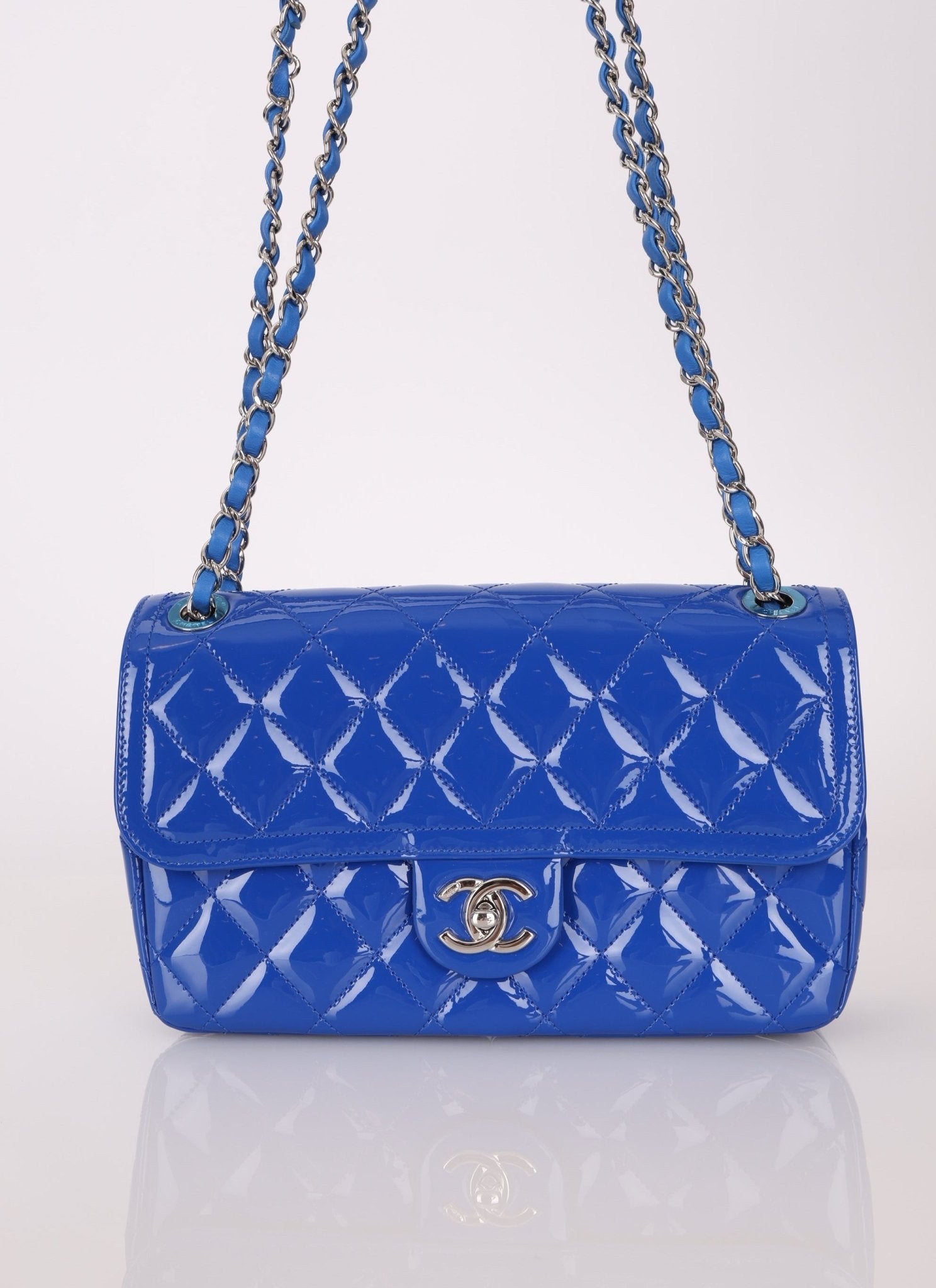 Chanel 2014 Patent Medium Turnlock Single Flap Bag - FashioNica