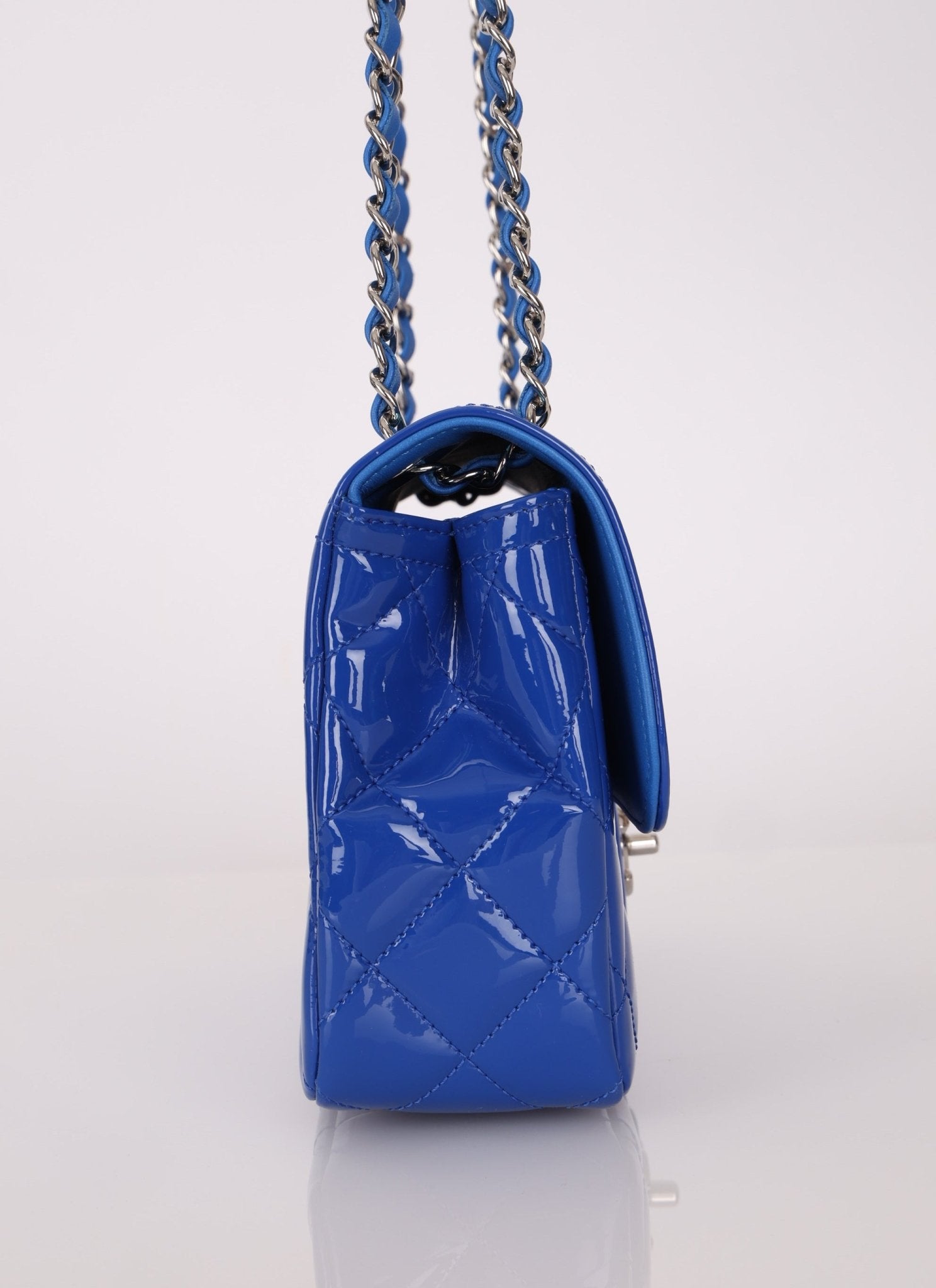 Chanel 2014 Patent Medium Turnlock Single Flap Bag - FashioNica