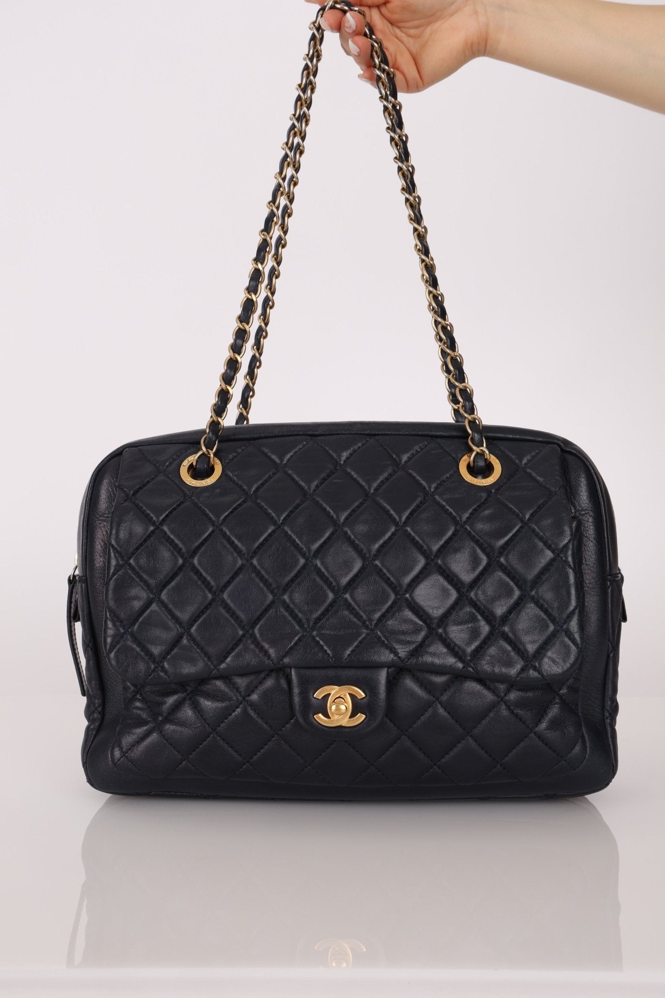 Chanel 2014 Quilted Lambskin Navy Classic Flap Chain Tote - FashioNica