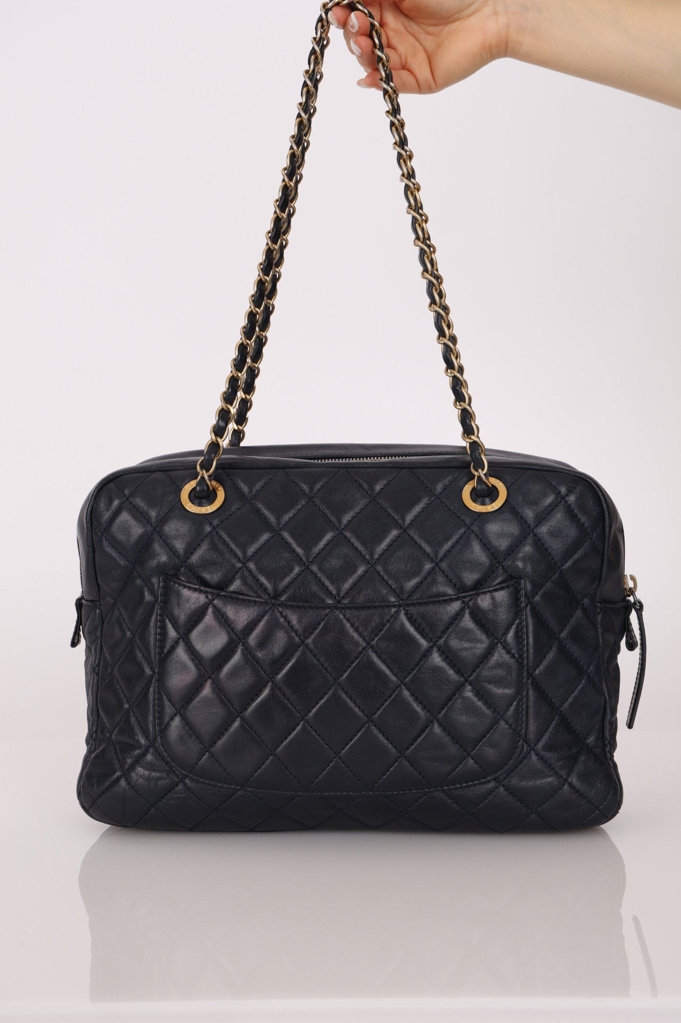 Chanel 2014 Quilted Lambskin Navy Classic Flap Chain Tote - FashioNica