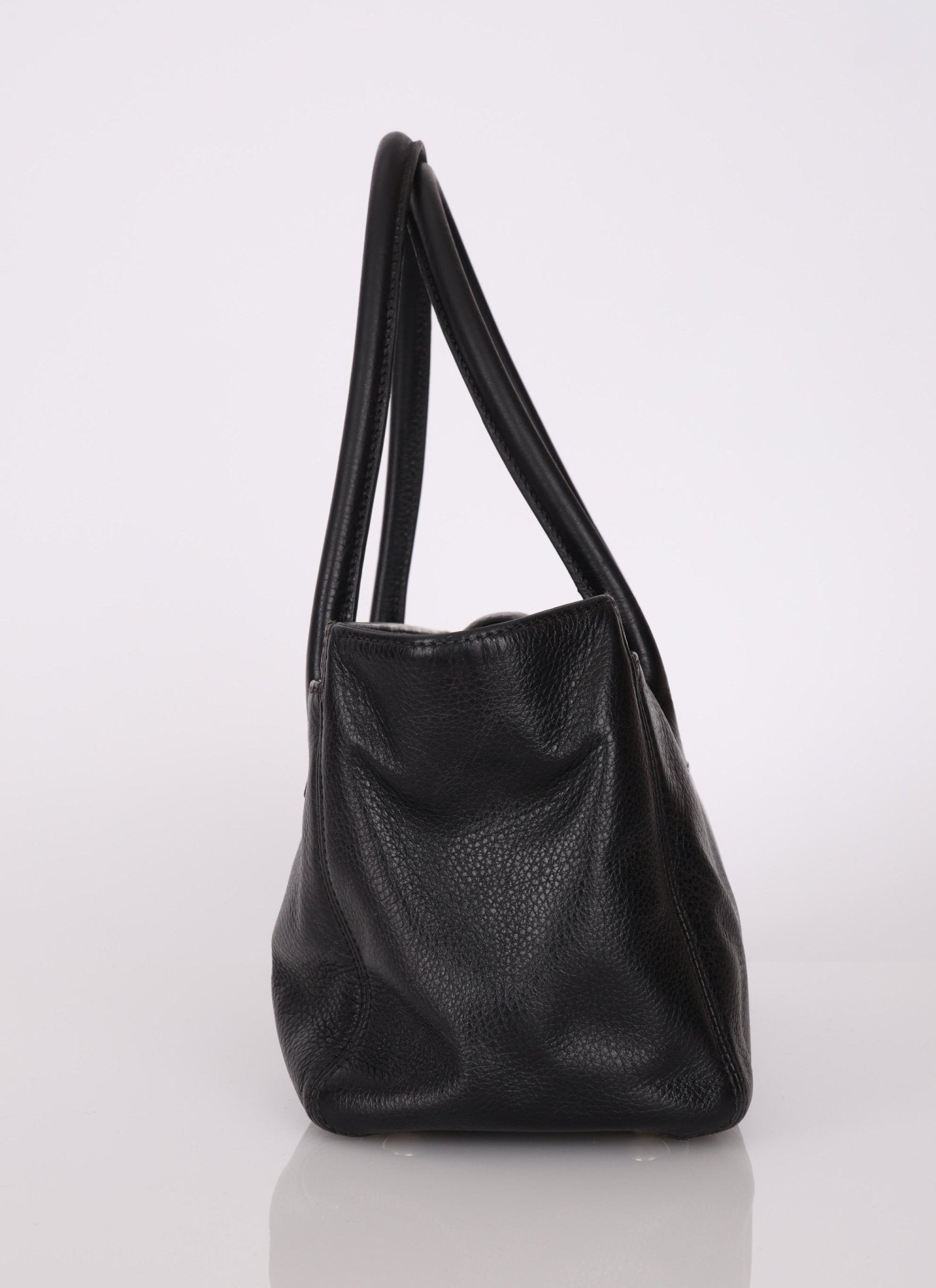 Chanel 2014 Small Cerf Executive Shopper Tote - FashioNica