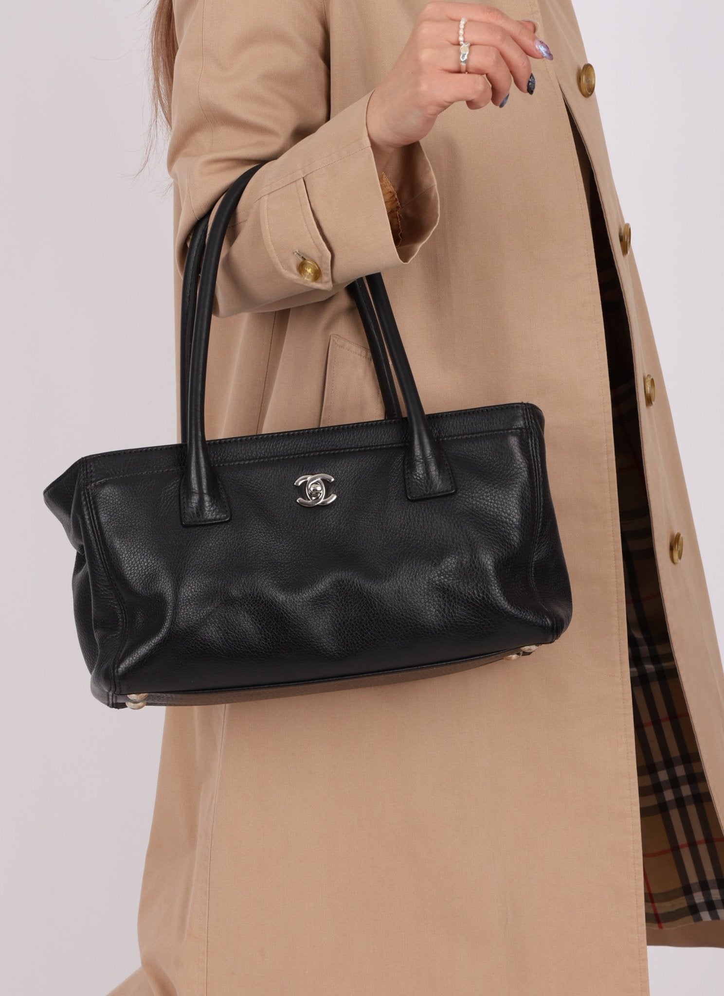 Chanel 2014 Small Cerf Executive Shopper Tote - FashioNica