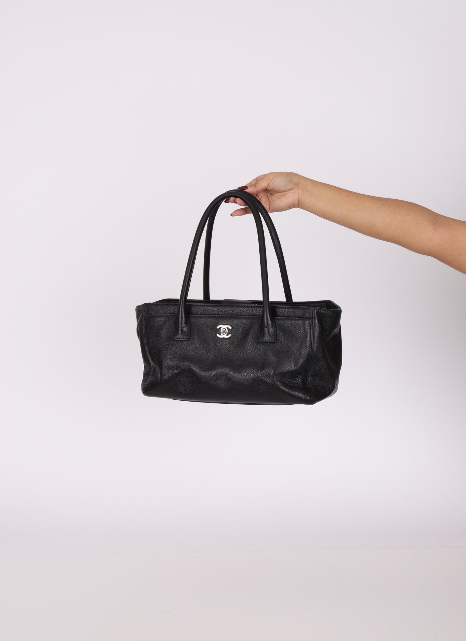 Chanel 2014 Small Cerf Executive Shopper Tote - FashioNica