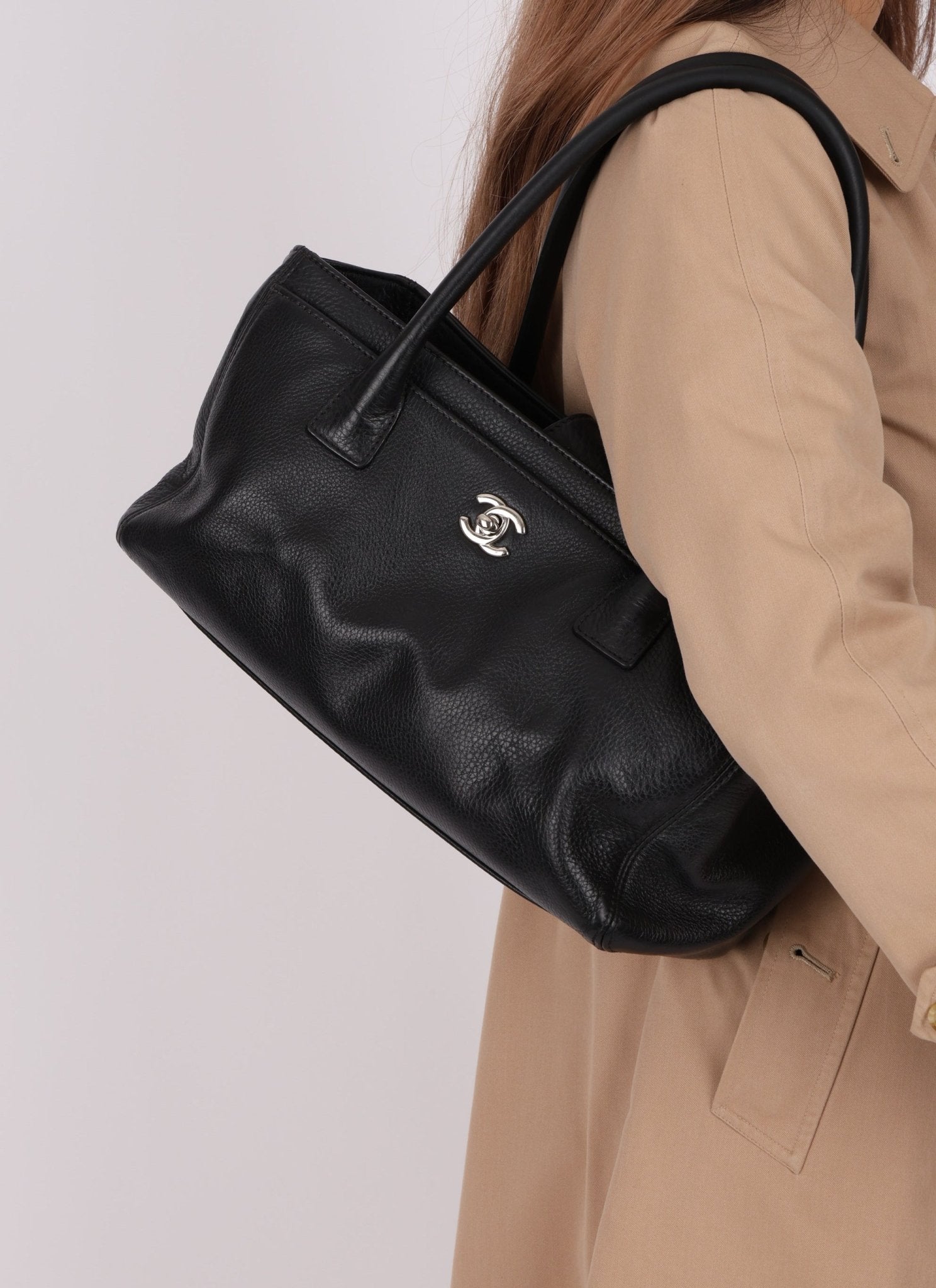 Chanel 2014 Small Cerf Executive Shopper Tote - FashioNica