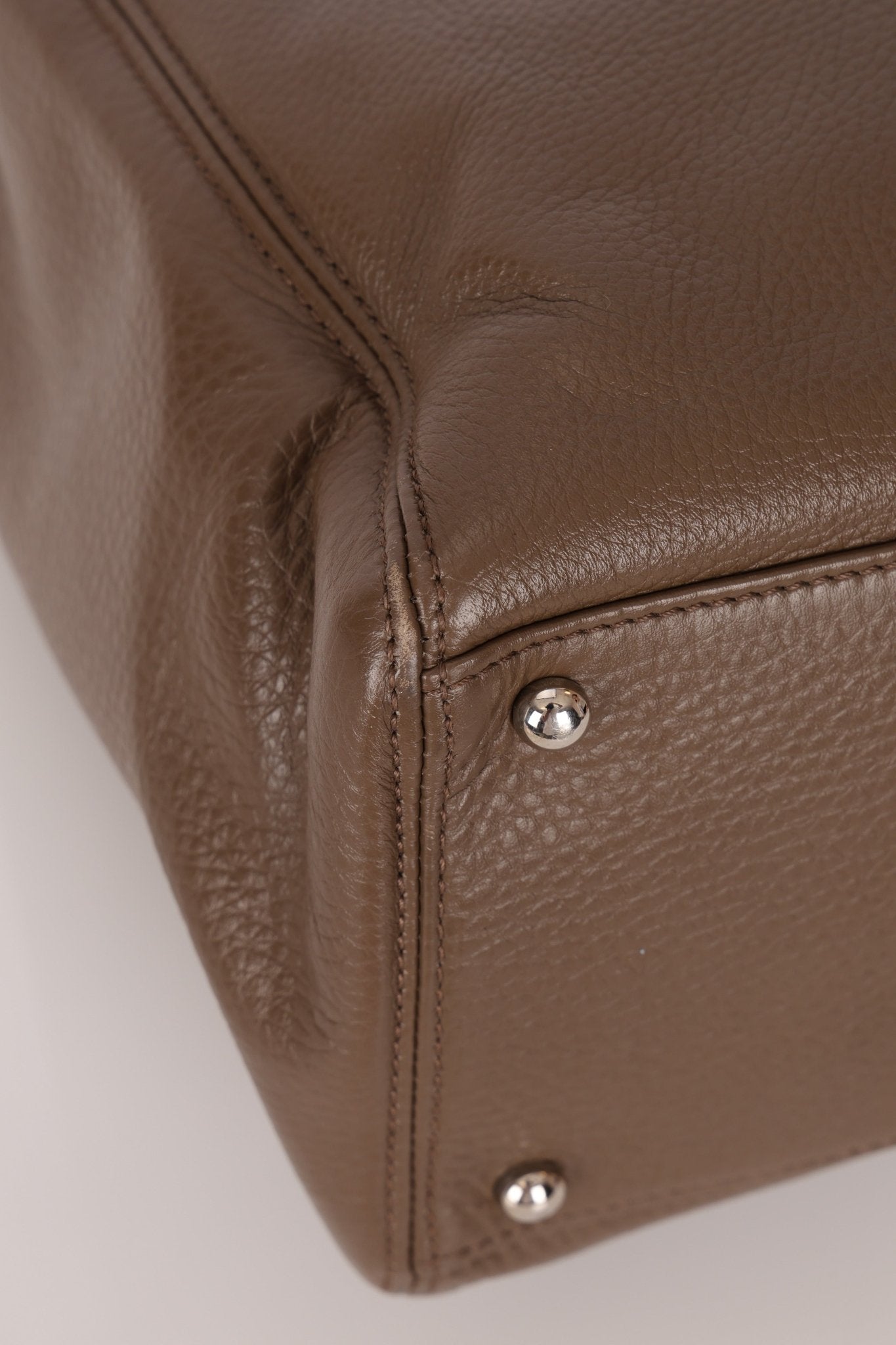 Chanel 2014 Taupe Medium Executive Tote w/ Strap - FashioNica