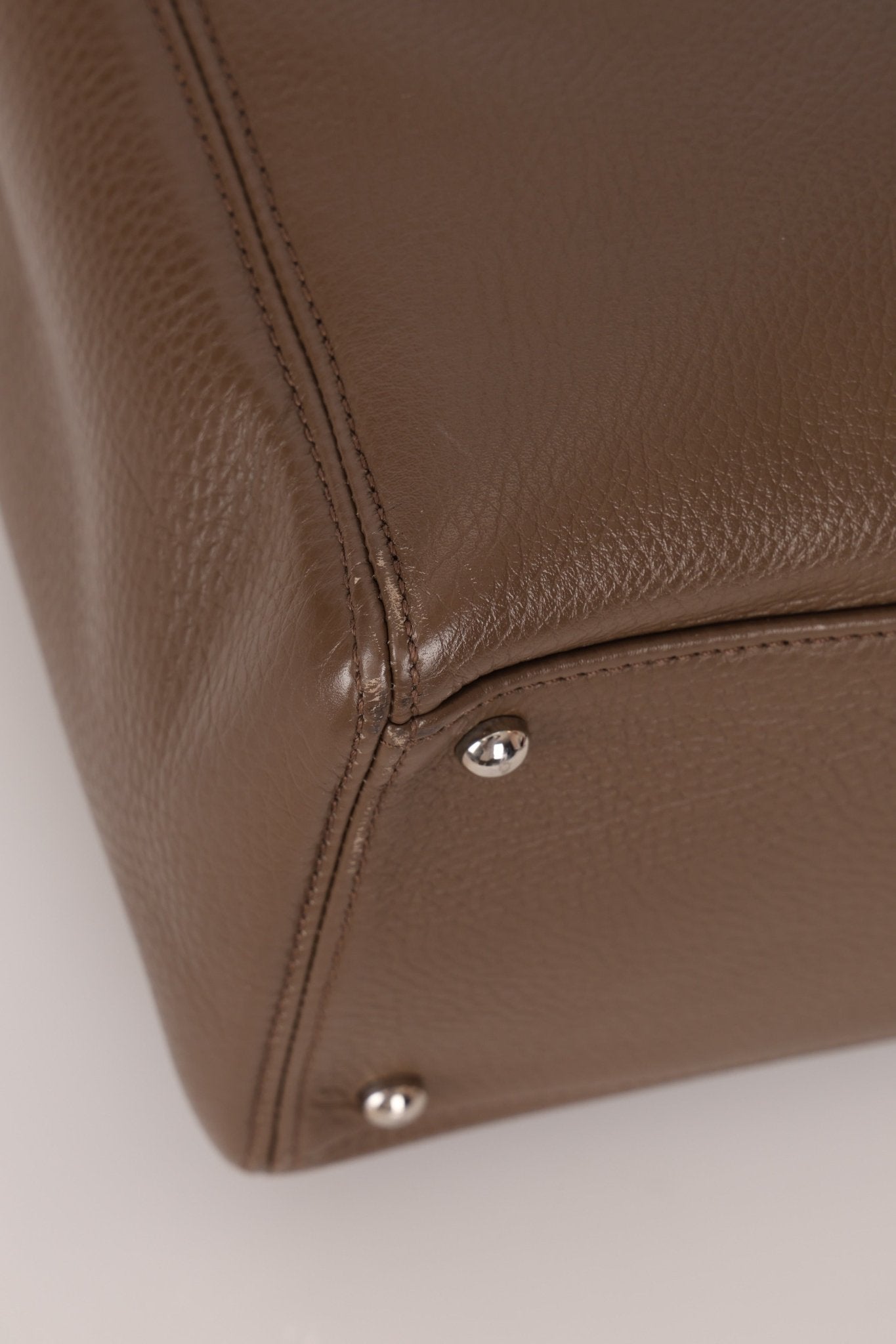 Chanel 2014 Taupe Medium Executive Tote w/ Strap - FashioNica