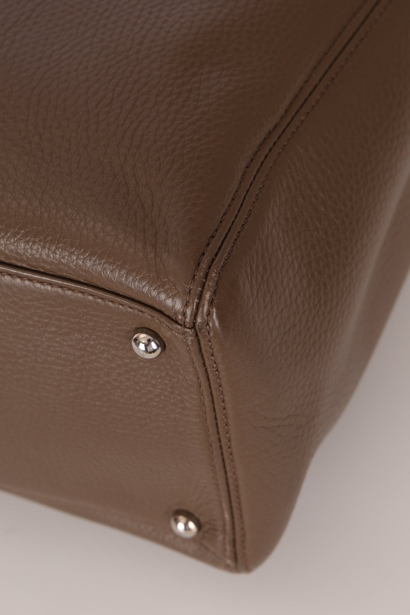 Chanel 2014 Taupe Medium Executive Tote w/ Strap - FashioNica