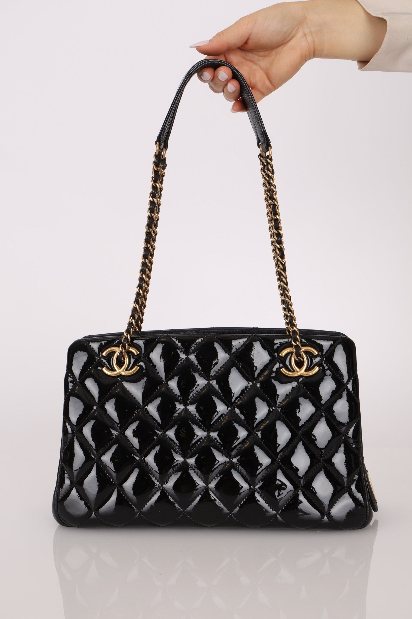 Chanel 2015 Patent Chain Grommet CC Tote - FashioNica