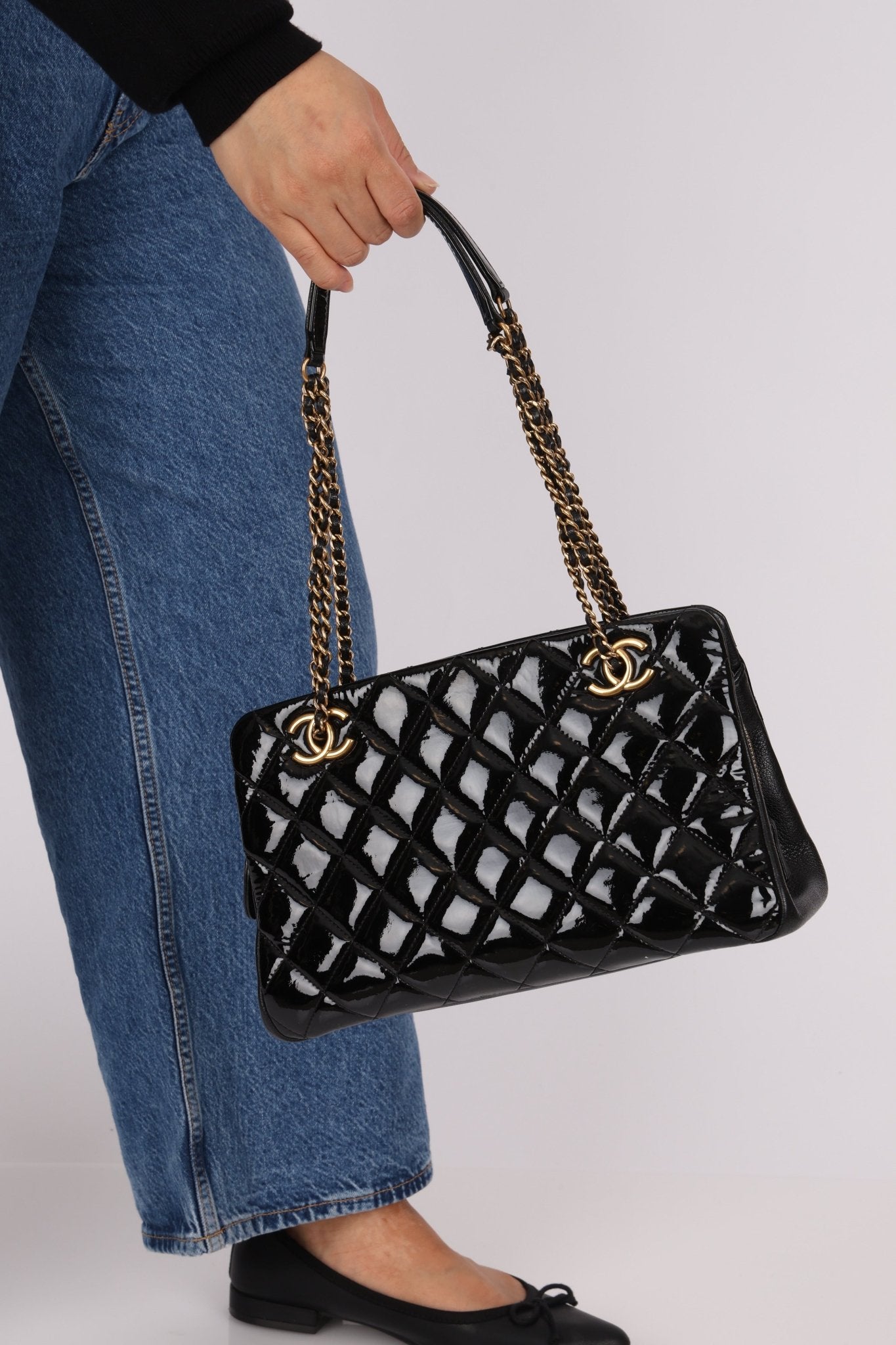 Chanel 2015 Patent Chain Grommet CC Tote - FashioNica