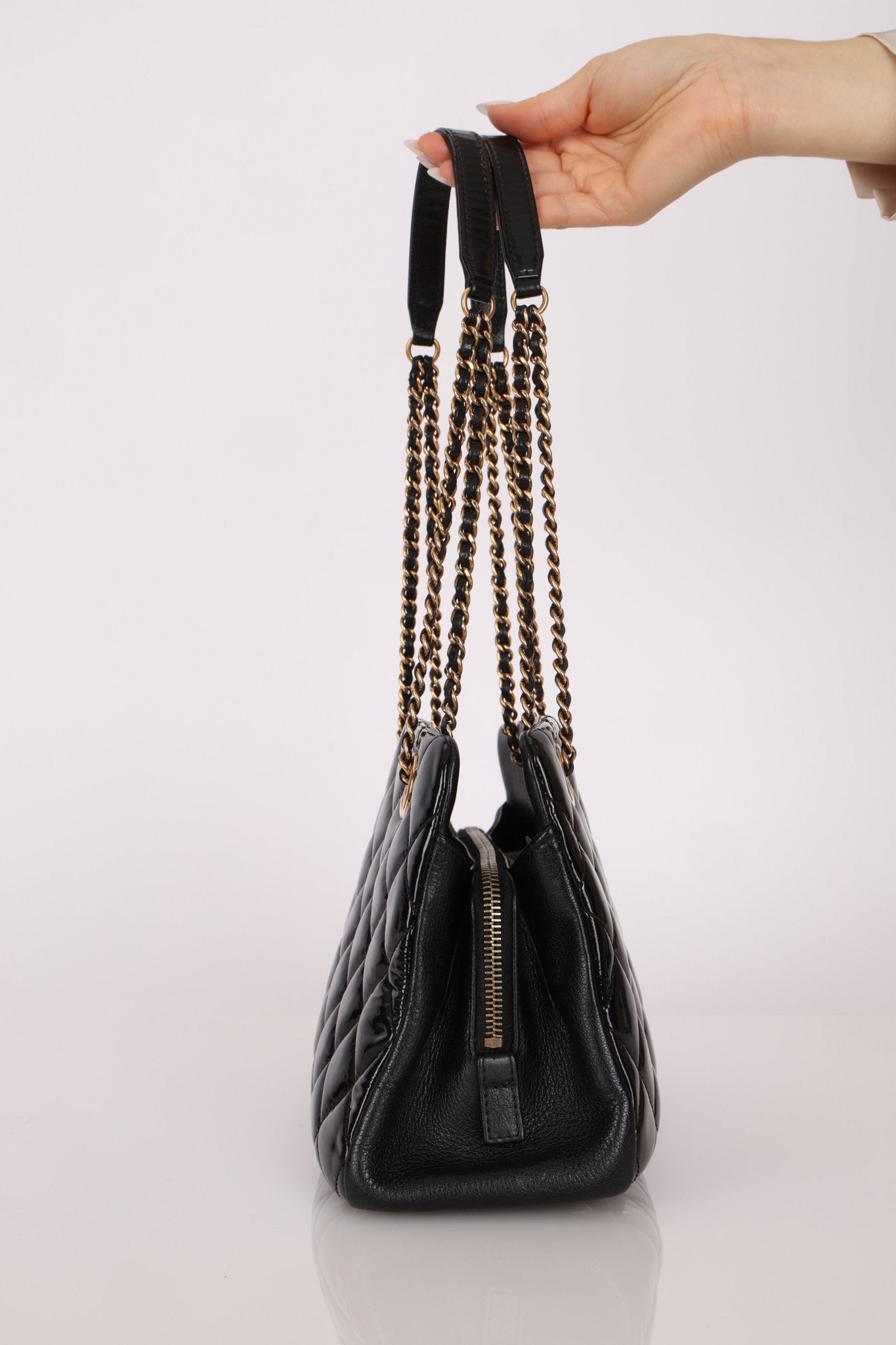 Chanel 2015 Patent Chain Grommet CC Tote - FashioNica