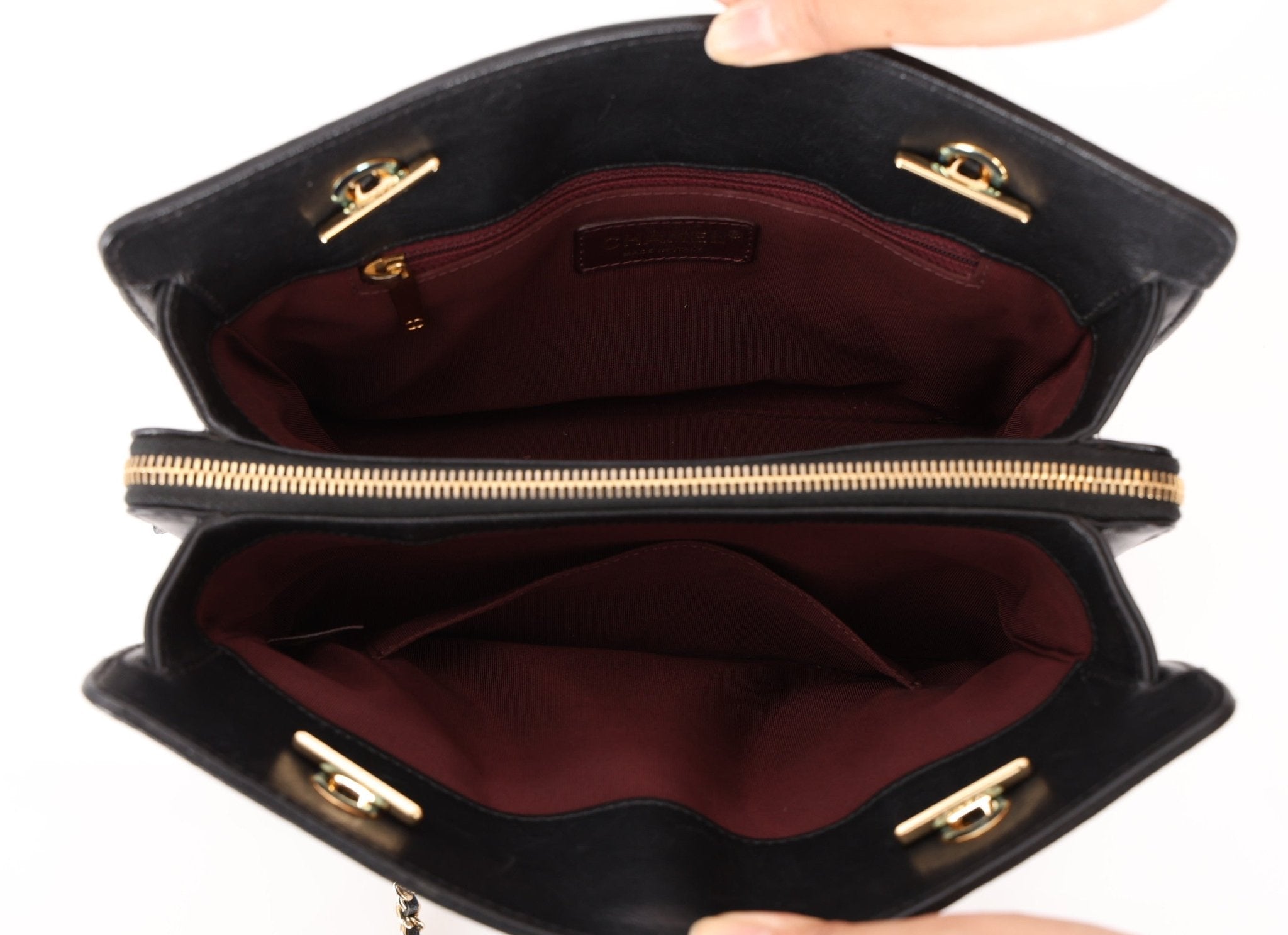 Chanel 2015 Sheepskin Diamond Quilted Chain Tote - FashioNica