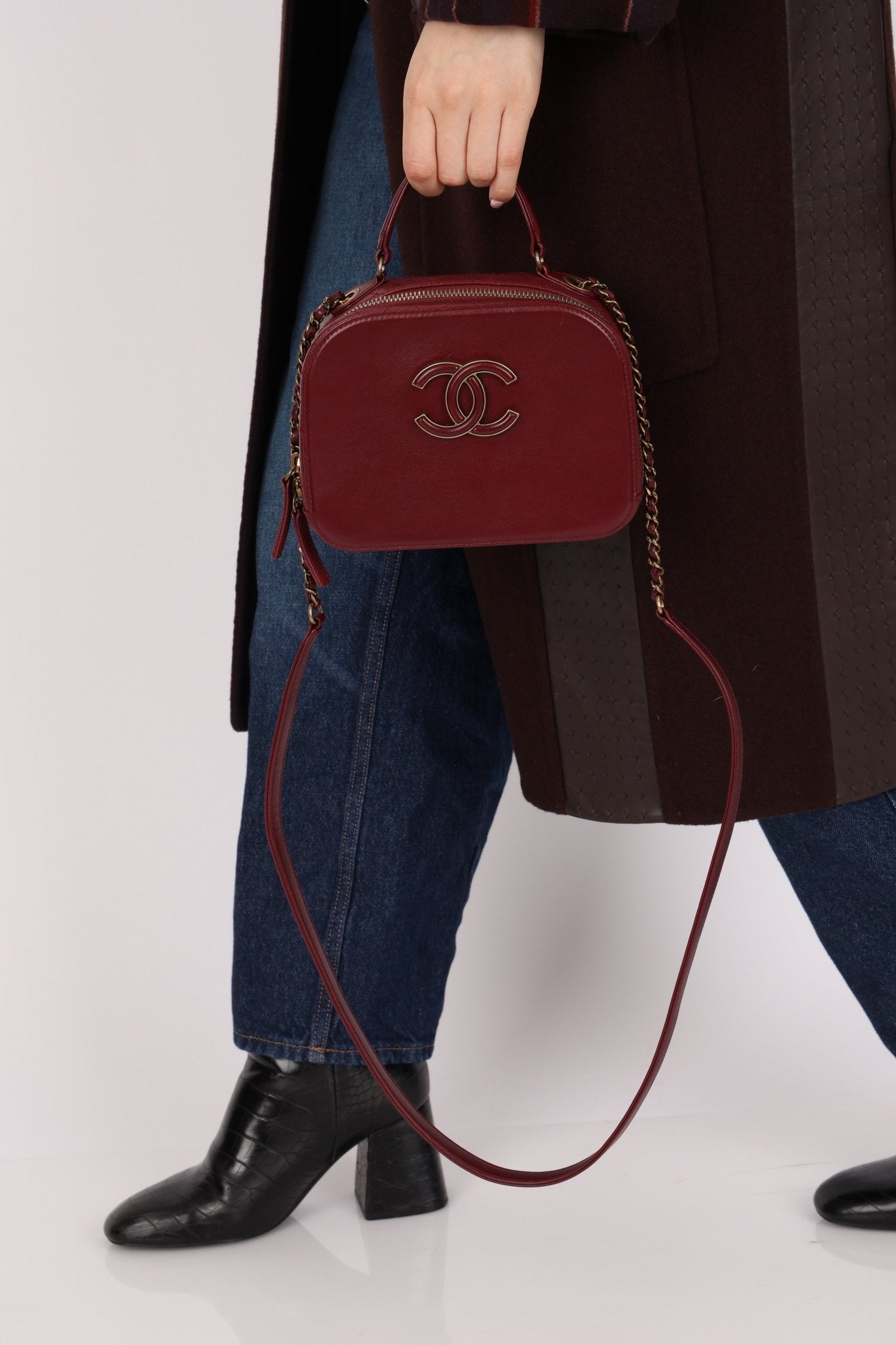 Chanel 2016 Calfskin Coco Curve Burgundy Vanity - FashioNica