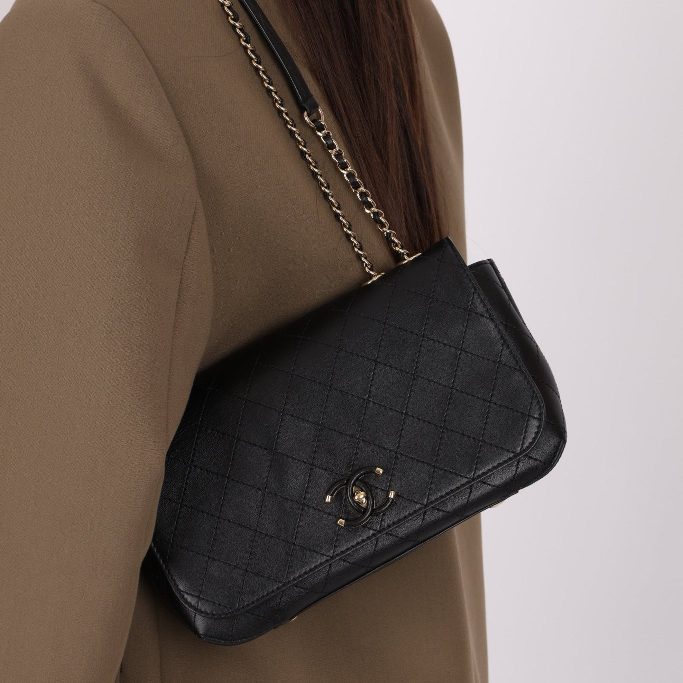 Chanel 2016 Calfskin Stitched CC Case Flap Bag - FashioNica