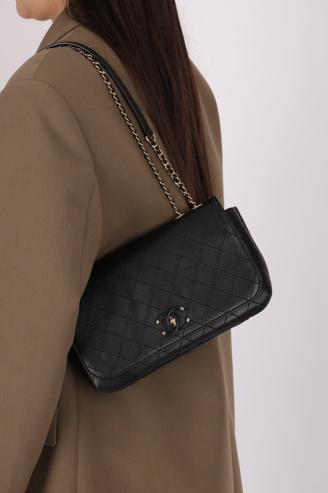 Chanel 2016 Calfskin Stitched CC Case Flap Bag - FashioNica