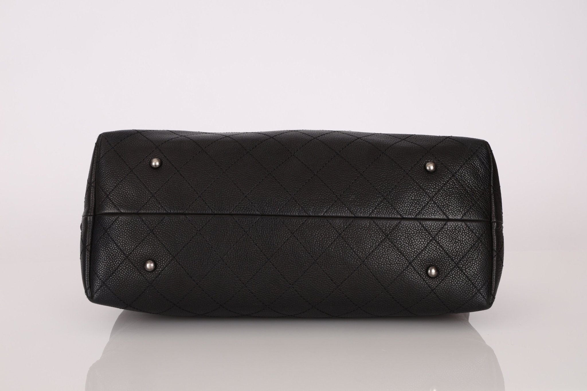 Chanel 2016 Grained Vegetal Calfskin Urban Shopping Tote - FashioNica