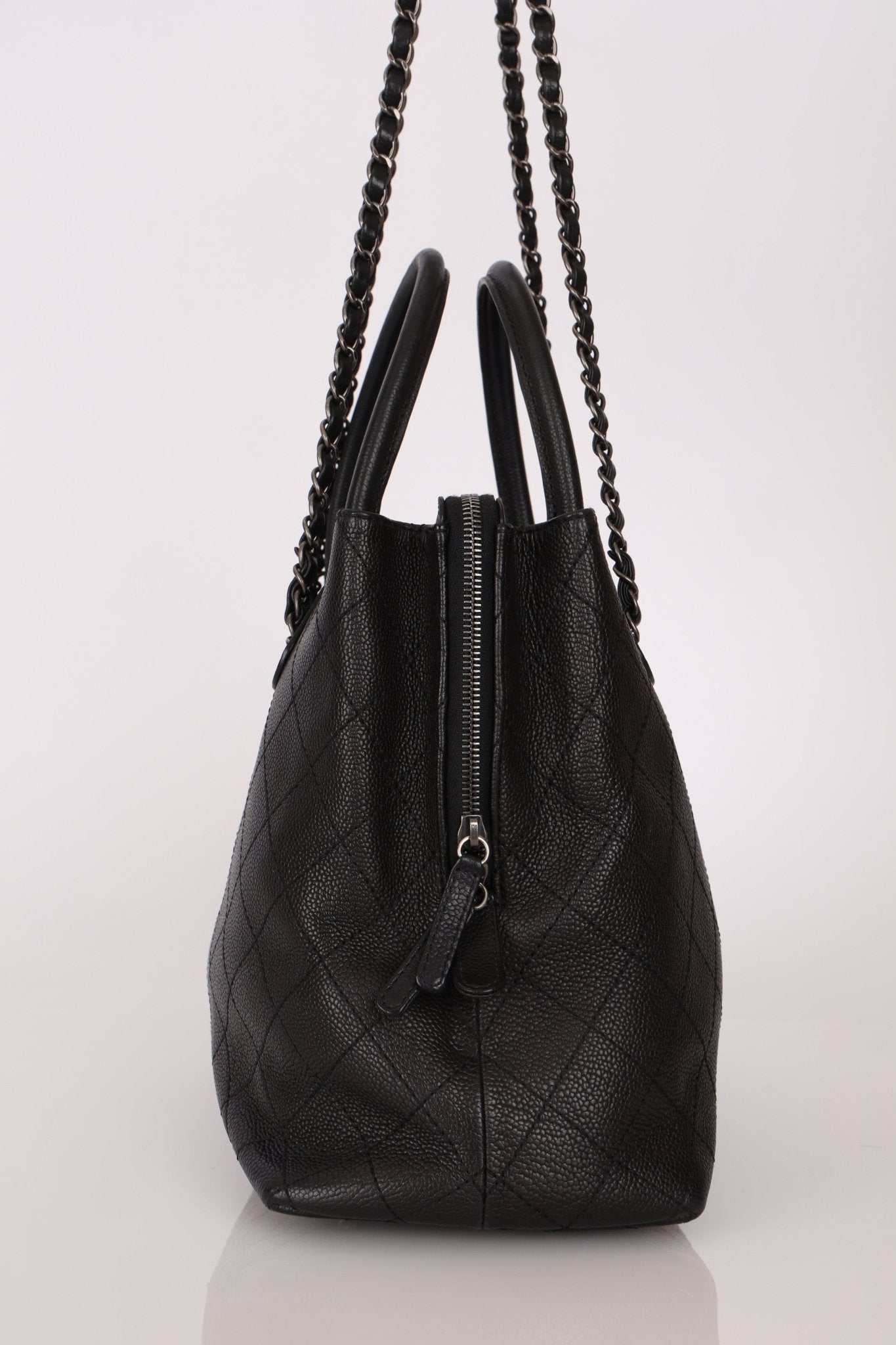 Chanel 2016 Grained Vegetal Calfskin Urban Shopping Tote - FashioNica