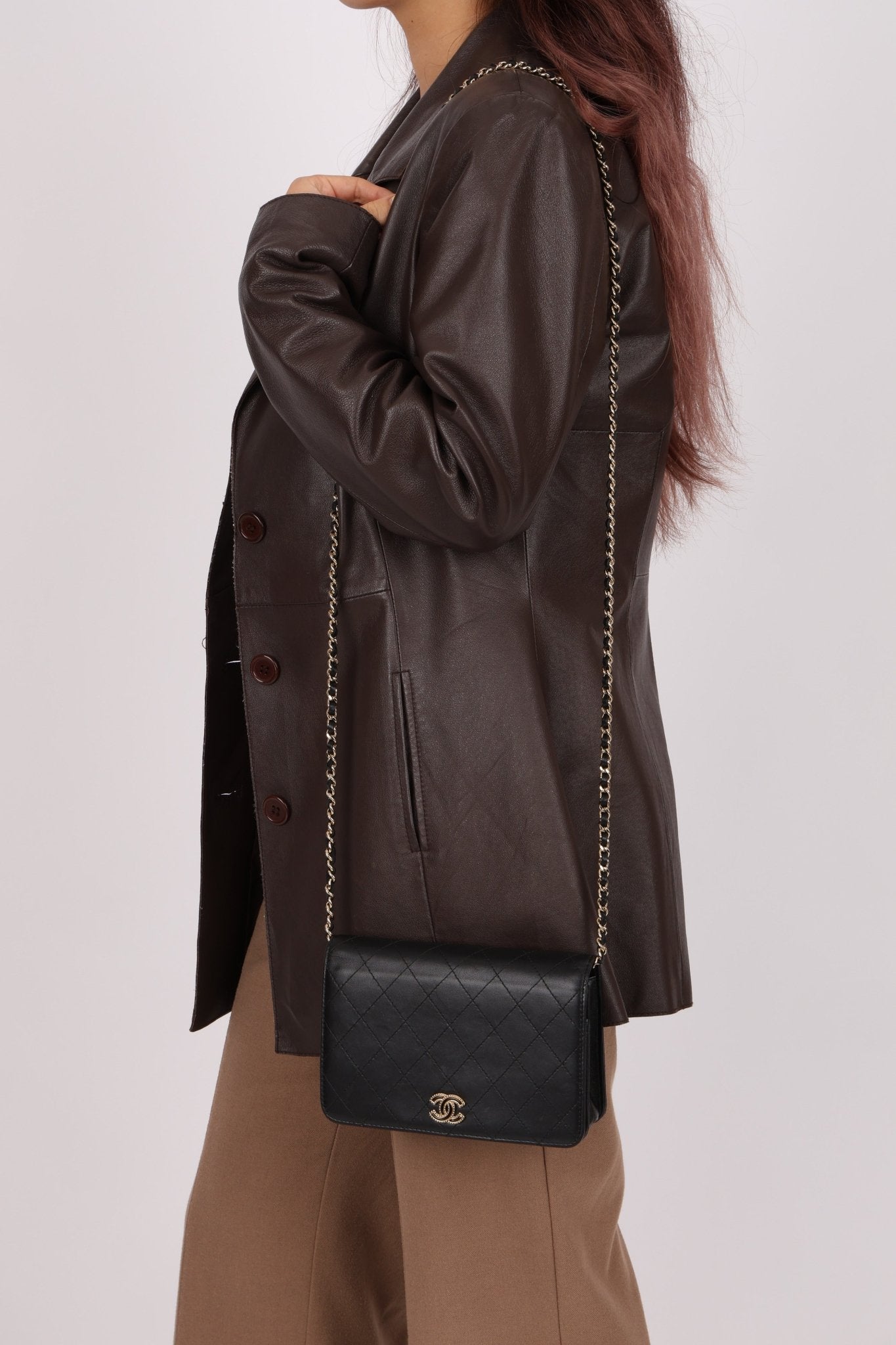 Chanel 2016 Lambskin Enamel CC Wallet on Chain - FashioNica