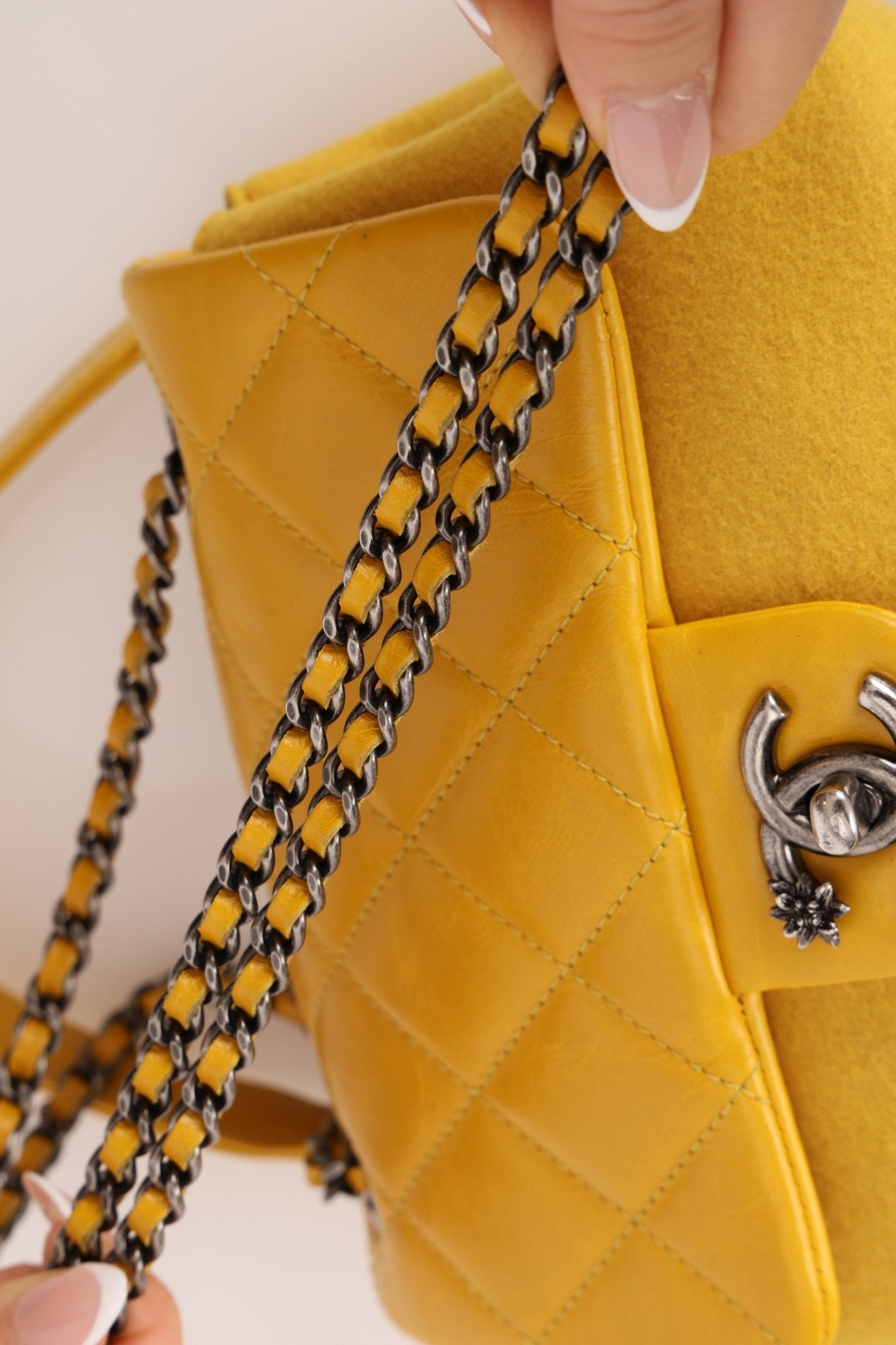 Chanel 2016 Paris - Salzburg Leather & Wool Bi Curvy Flap Bag - FashioNica