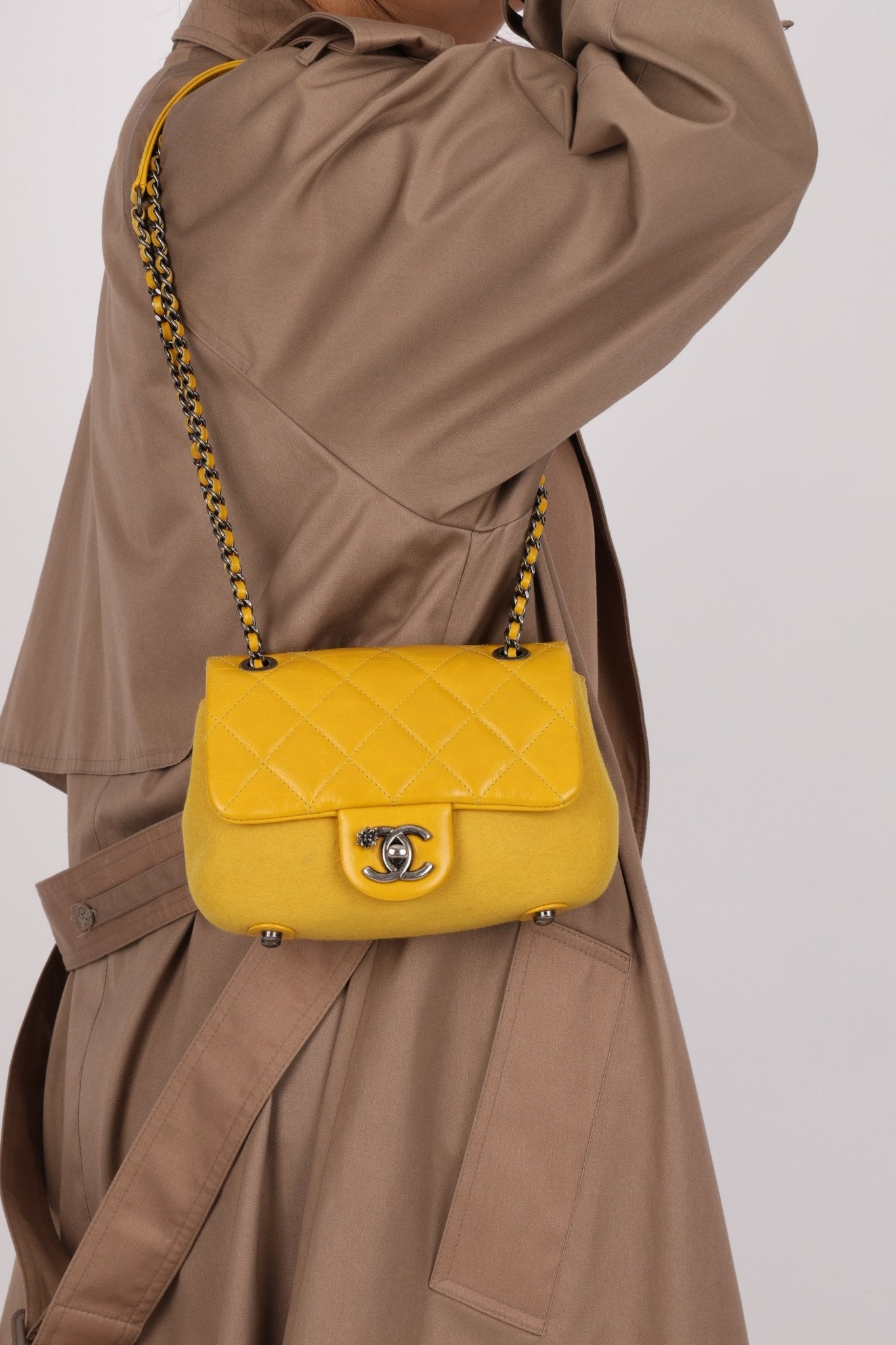 Chanel 2016 Paris - Salzburg Leather & Wool Bi Curvy Flap Bag - FashioNica