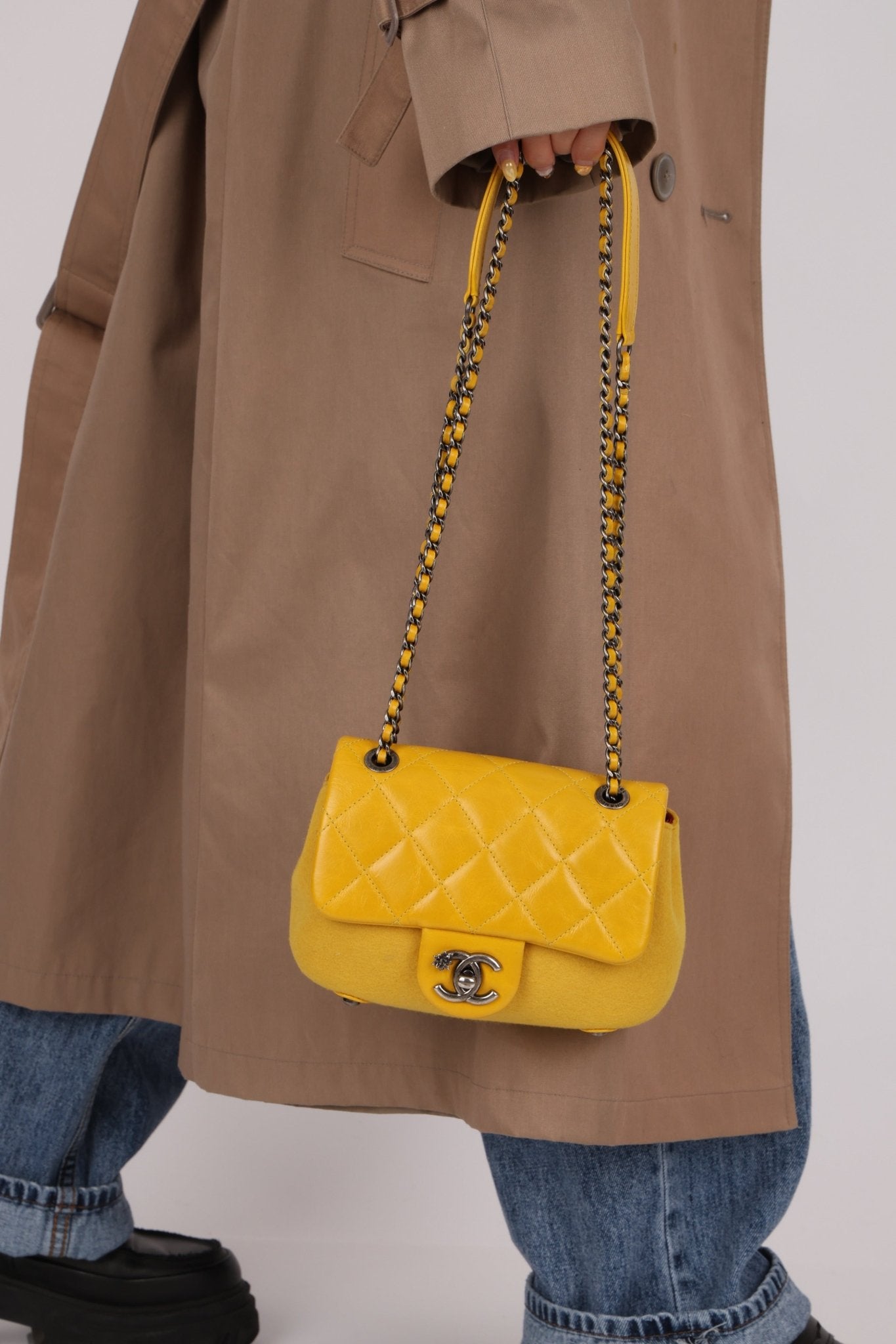 Chanel 2016 Paris - Salzburg Leather & Wool Bi Curvy Flap Bag - FashioNica