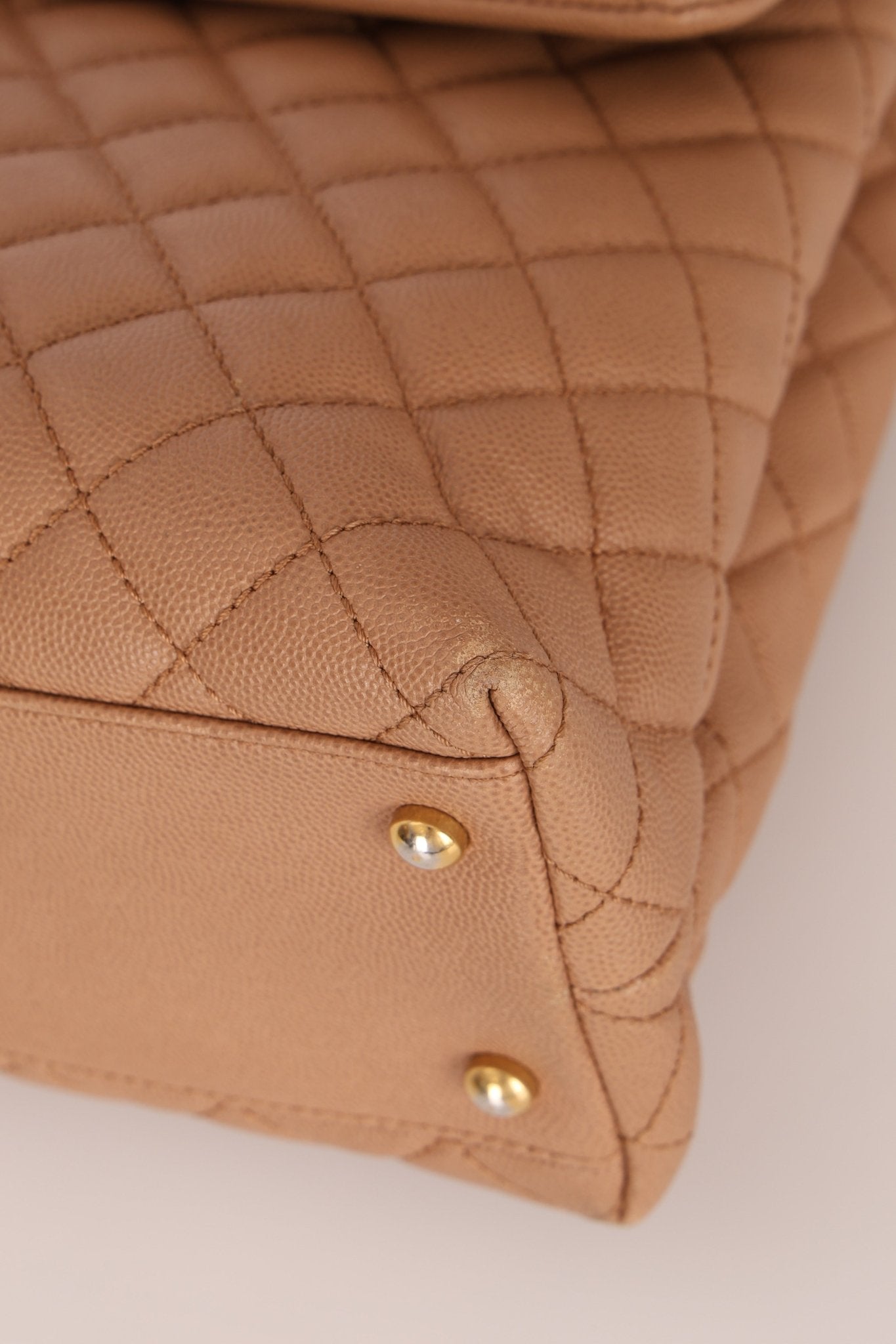 Chanel 2017 Beige Caviar Lizard Kelly Coco Handle - FashioNica