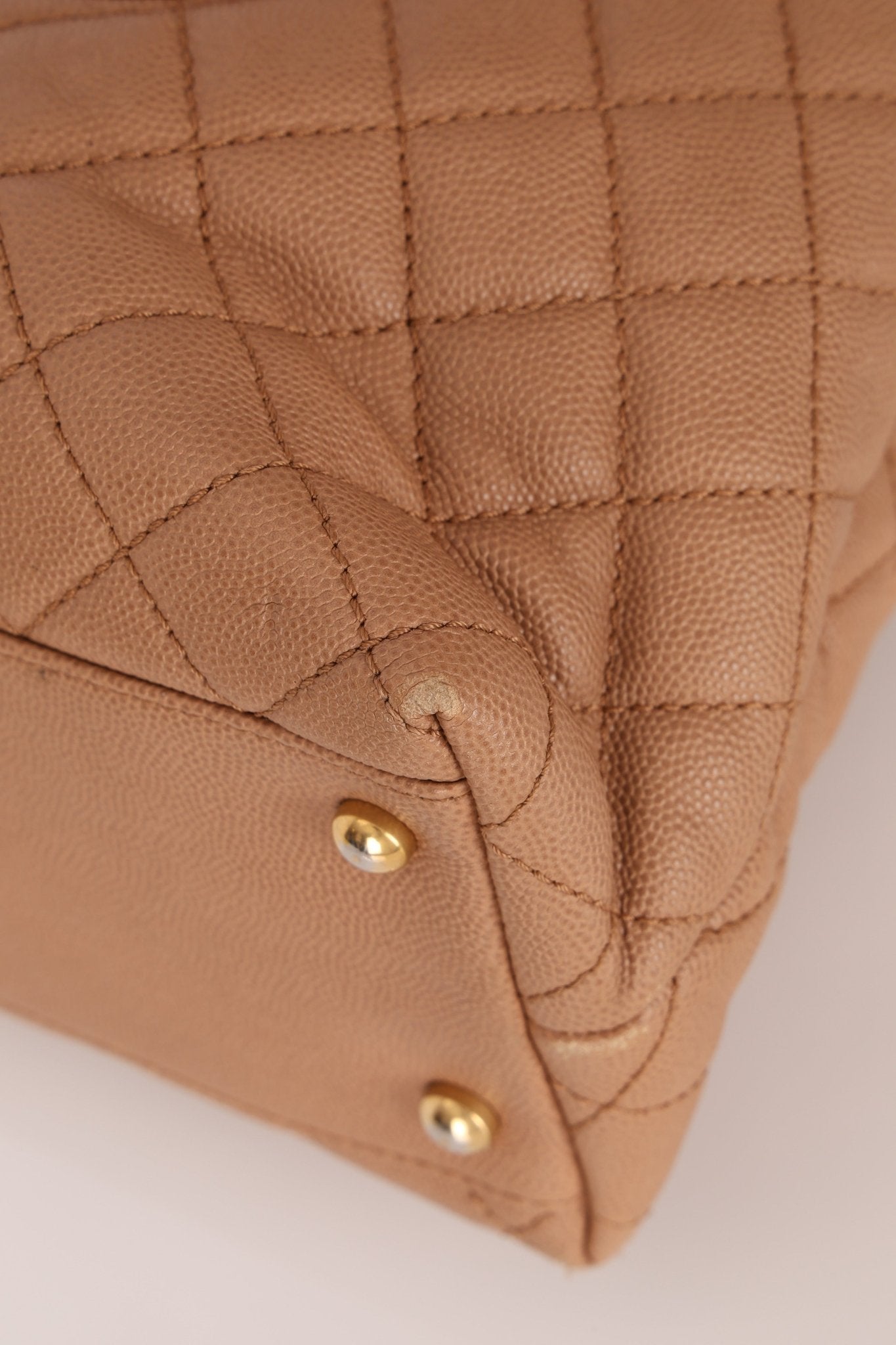 Chanel 2017 Beige Caviar Lizard Kelly Coco Handle - FashioNica