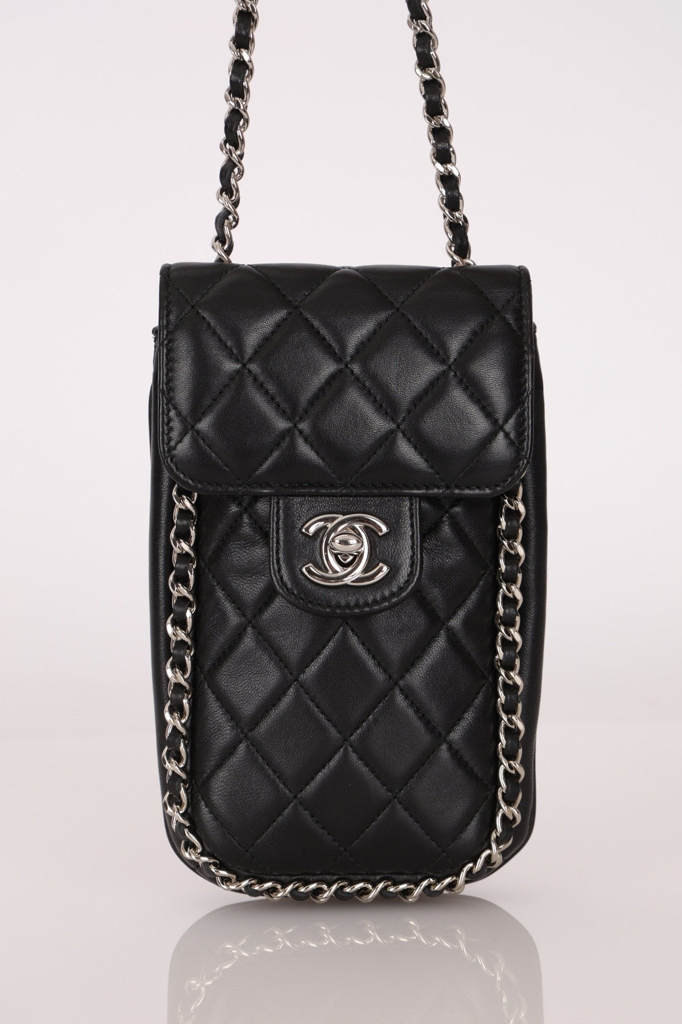 Chanel 2017 Lambskin Quilted Turnlock Chain Around Flap Crossbody - FashioNica