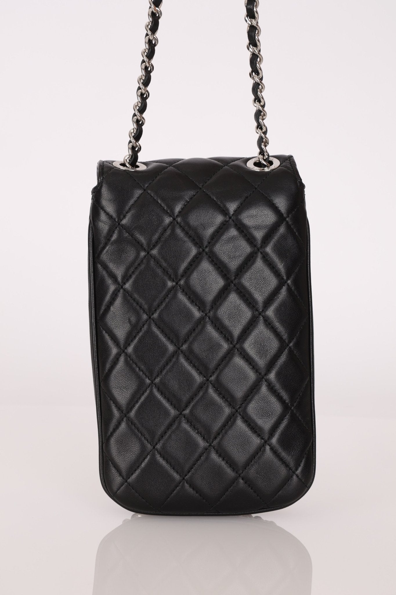Chanel 2017 Lambskin Quilted Turnlock Chain Around Flap Crossbody - FashioNica