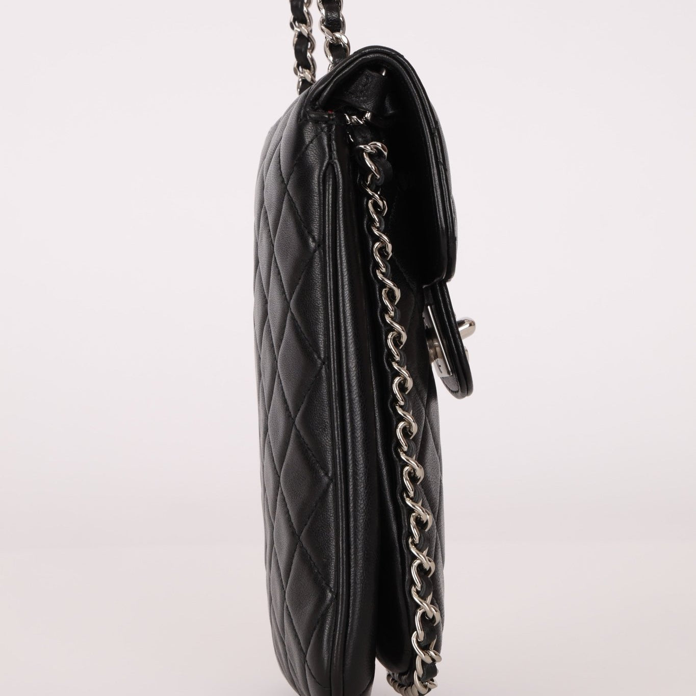 Chanel 2017 Lambskin Quilted Turnlock Chain Around Flap Crossbody - FashioNica