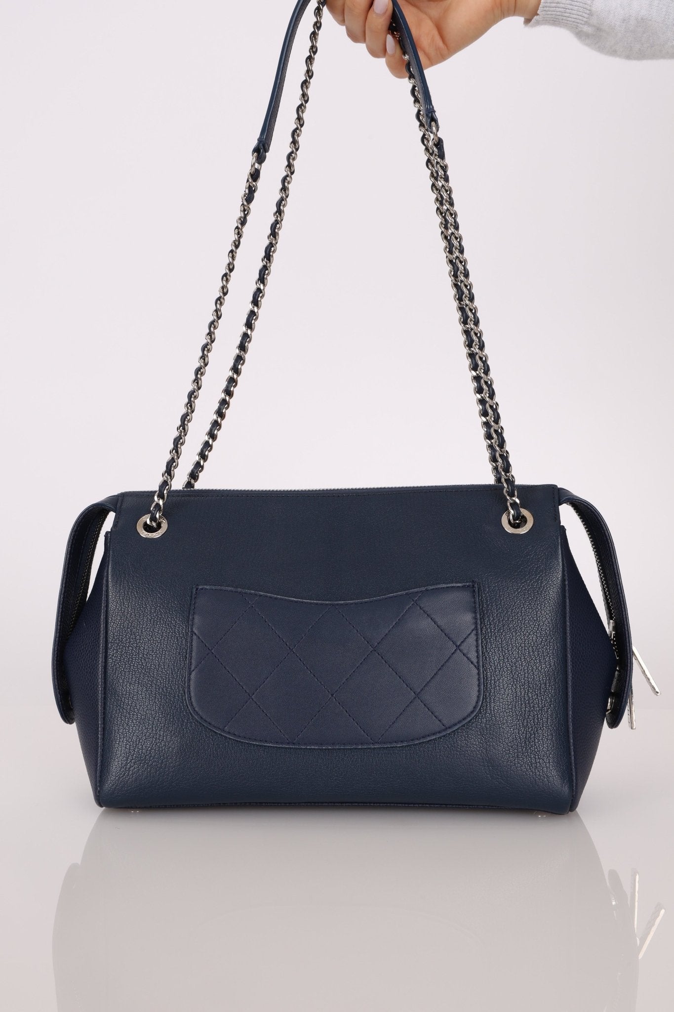 Chanel 2017 Navy Blue Top Zip Chain Shoulder Bag - FashioNica