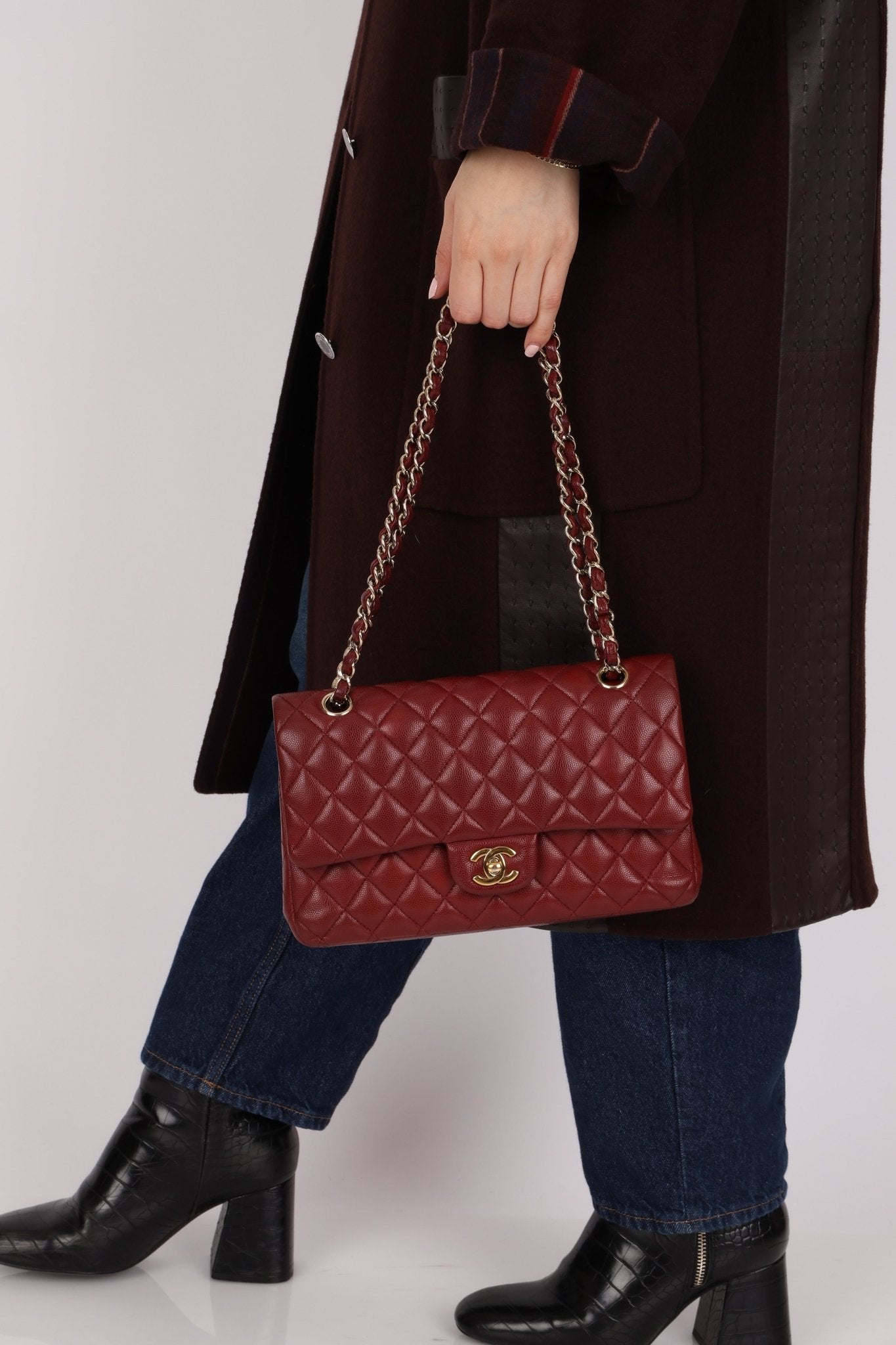 Chanel 2018 Bordeaux Caviar Medium Double Flap GHW - FashioNica