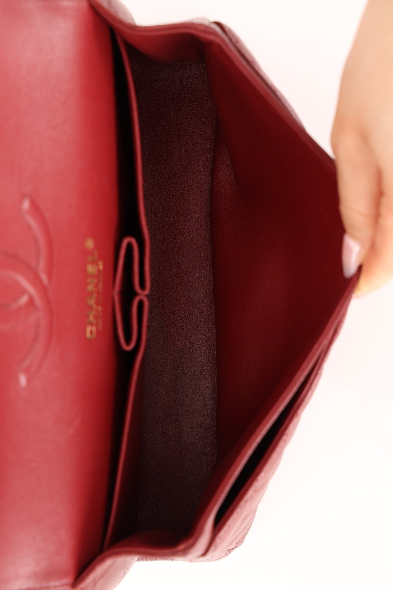 Chanel 2018 Bordeaux Caviar Medium Double Flap GHW - FashioNica