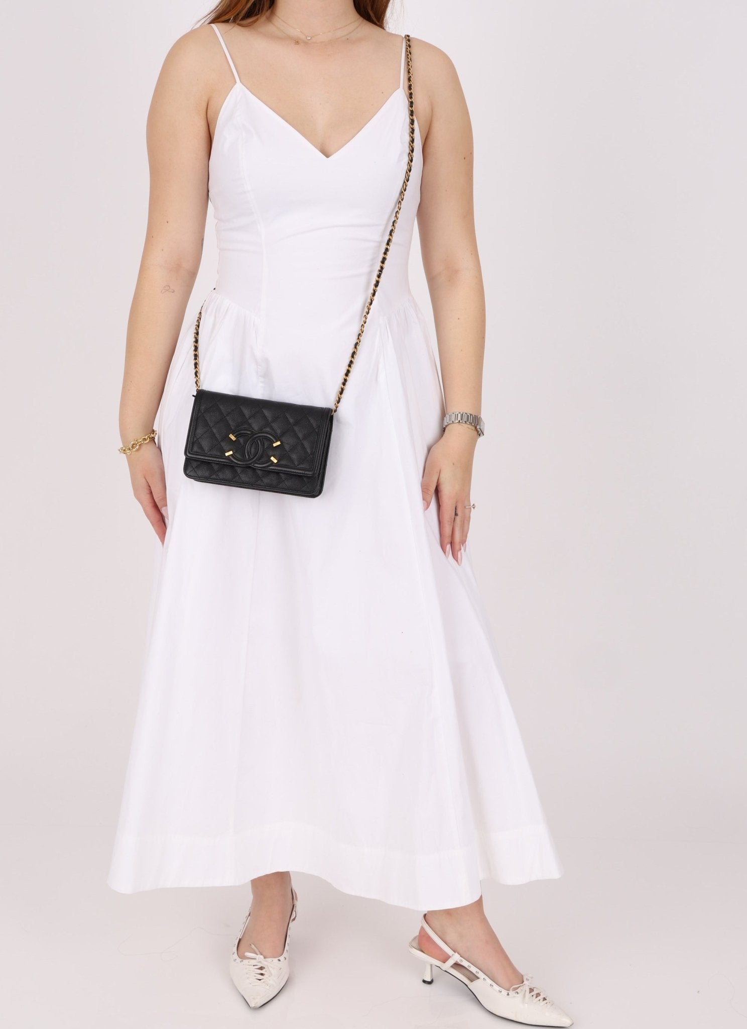 Chanel 2018 Caviar Filigree Wallet on Chain - FashioNica