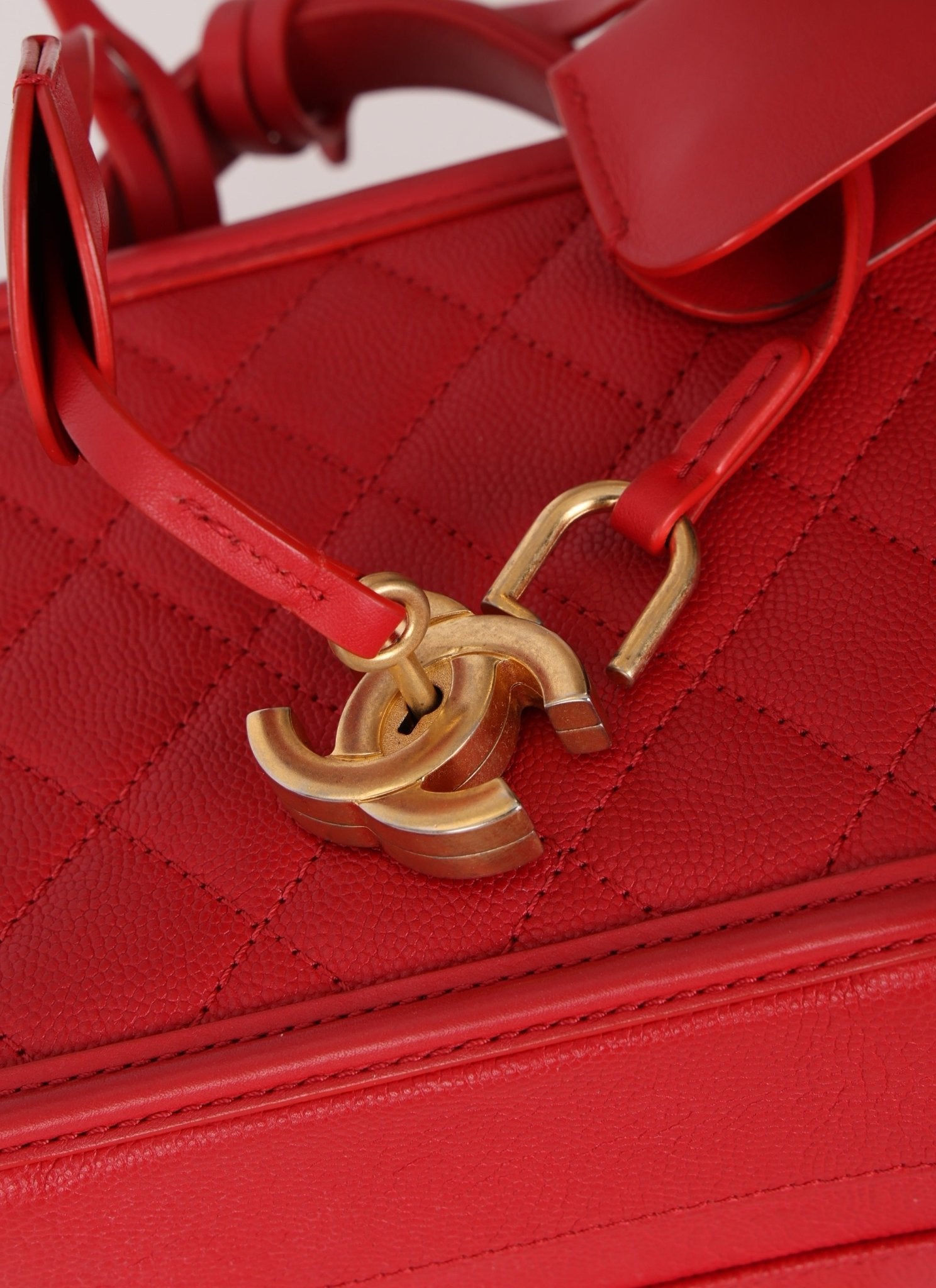 Chanel 2018 Caviar Small Filigree Vanity Crossbody - FashioNica