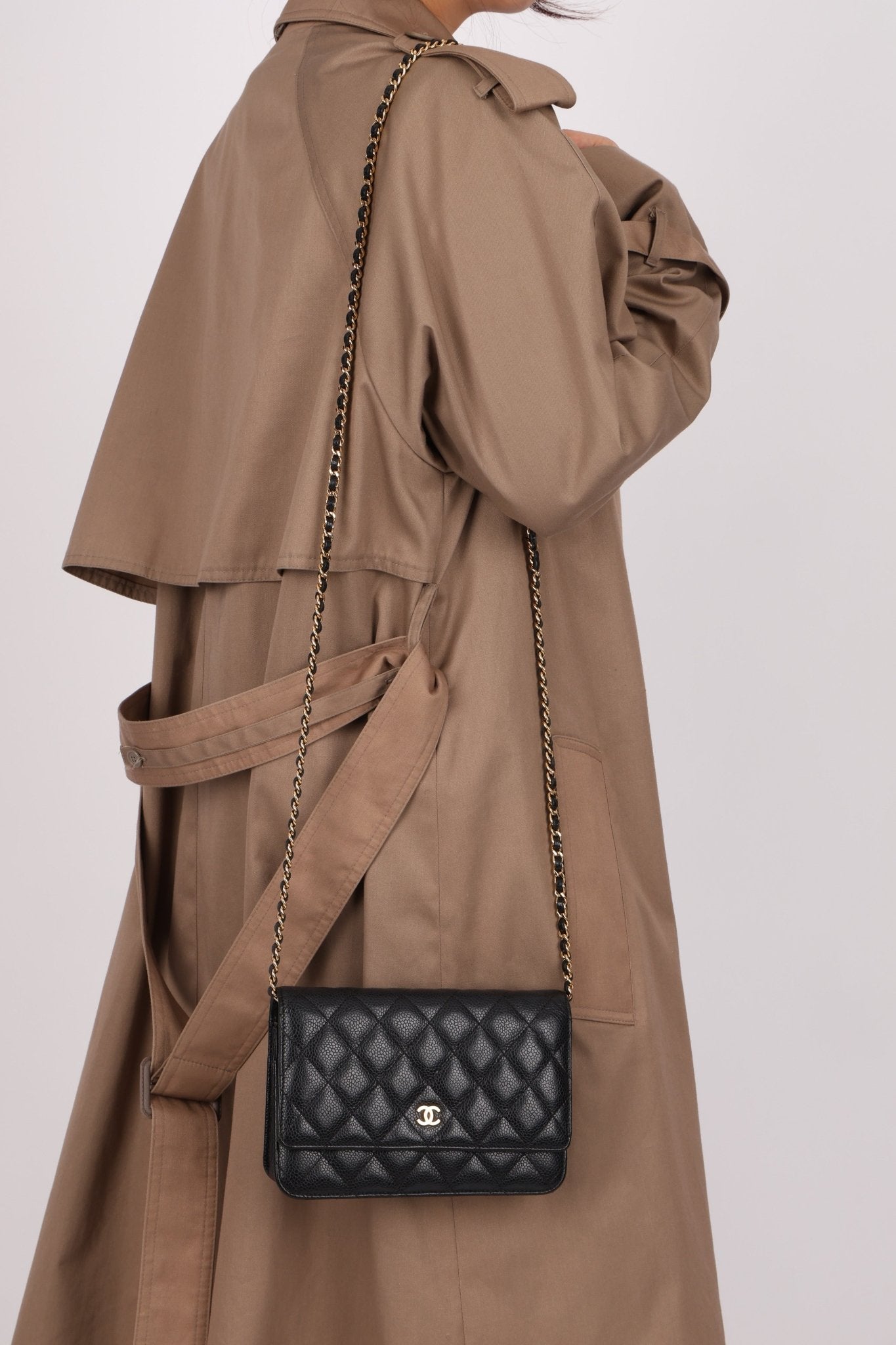 Chanel 2018 Caviar Wallet on Chain - FashioNica